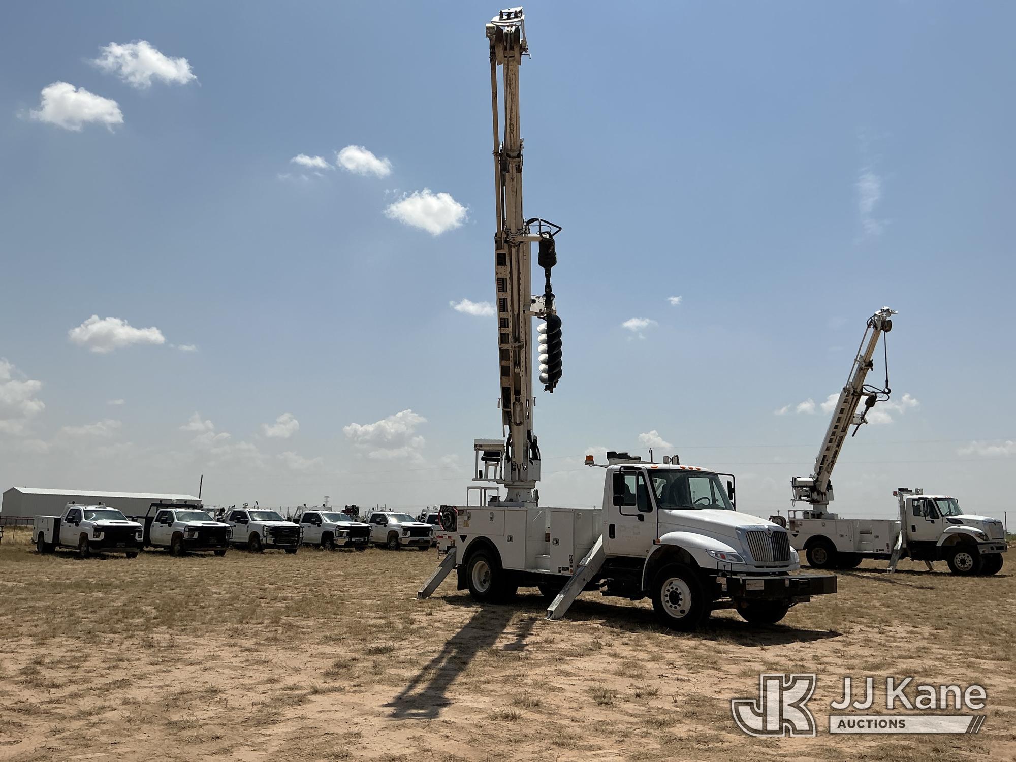 2019 International DURASTAR 4300