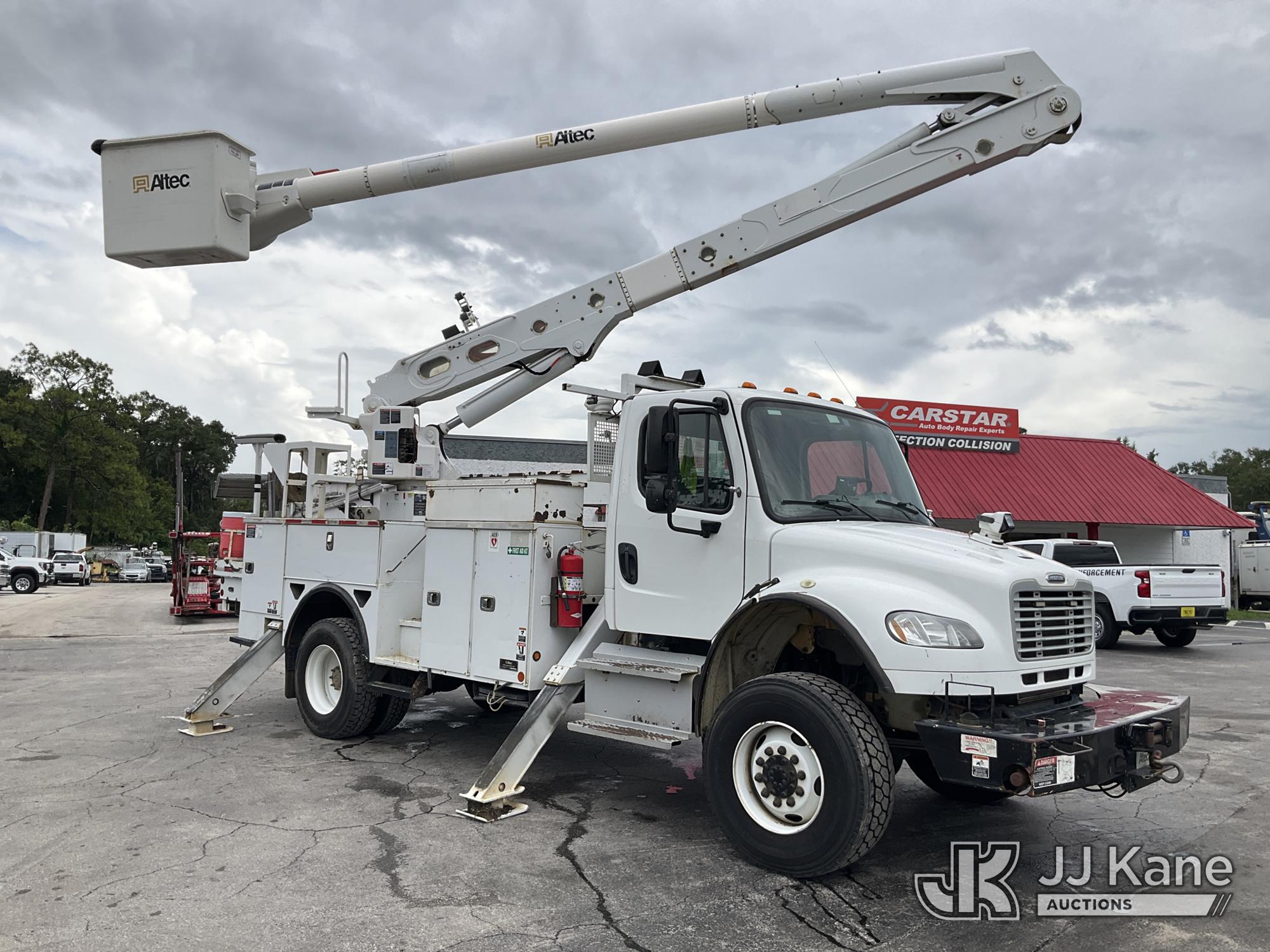 2015 Freightliner M2 106 4x4