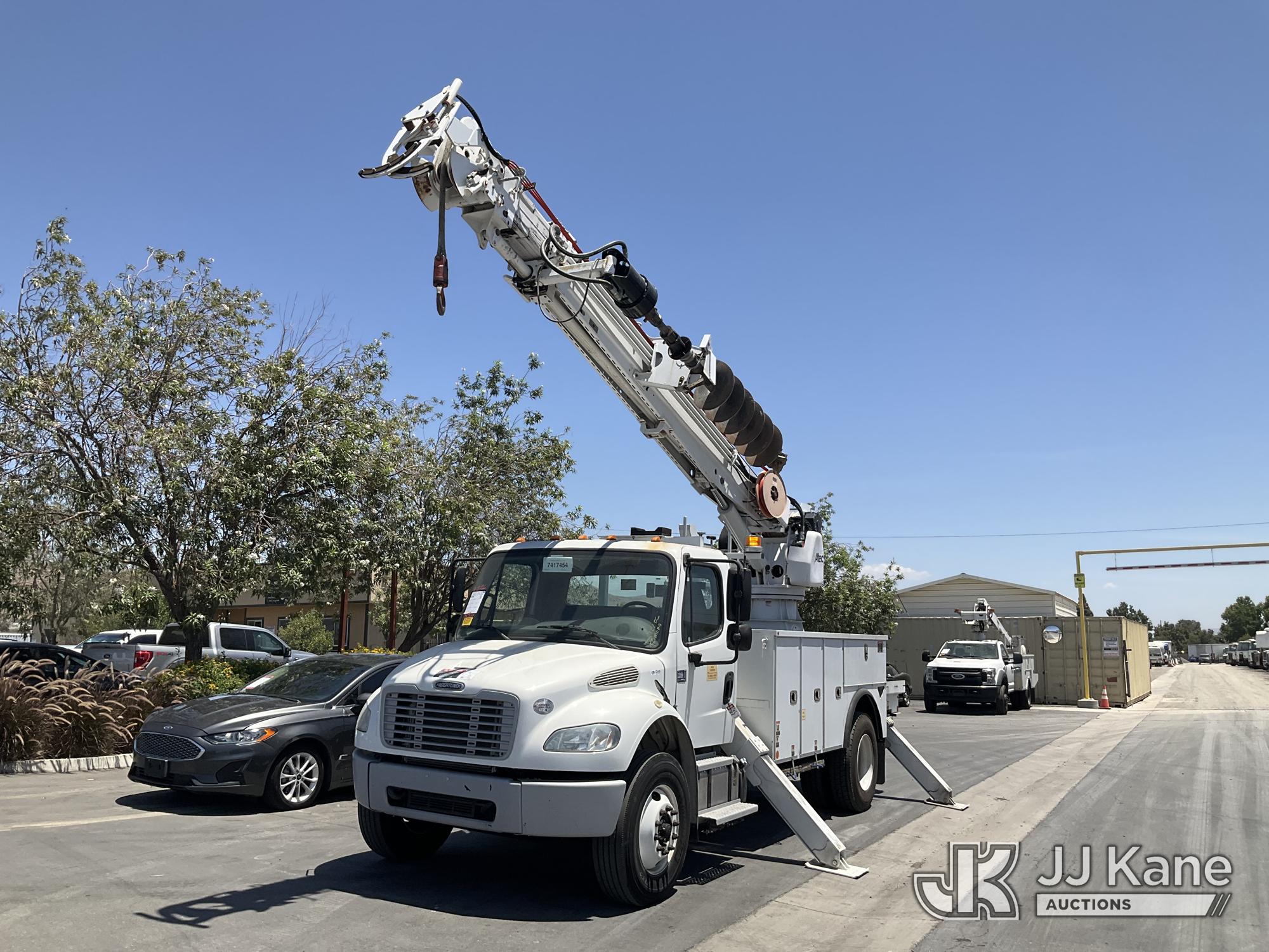 Photo of a 2018 Freightliner M2-106