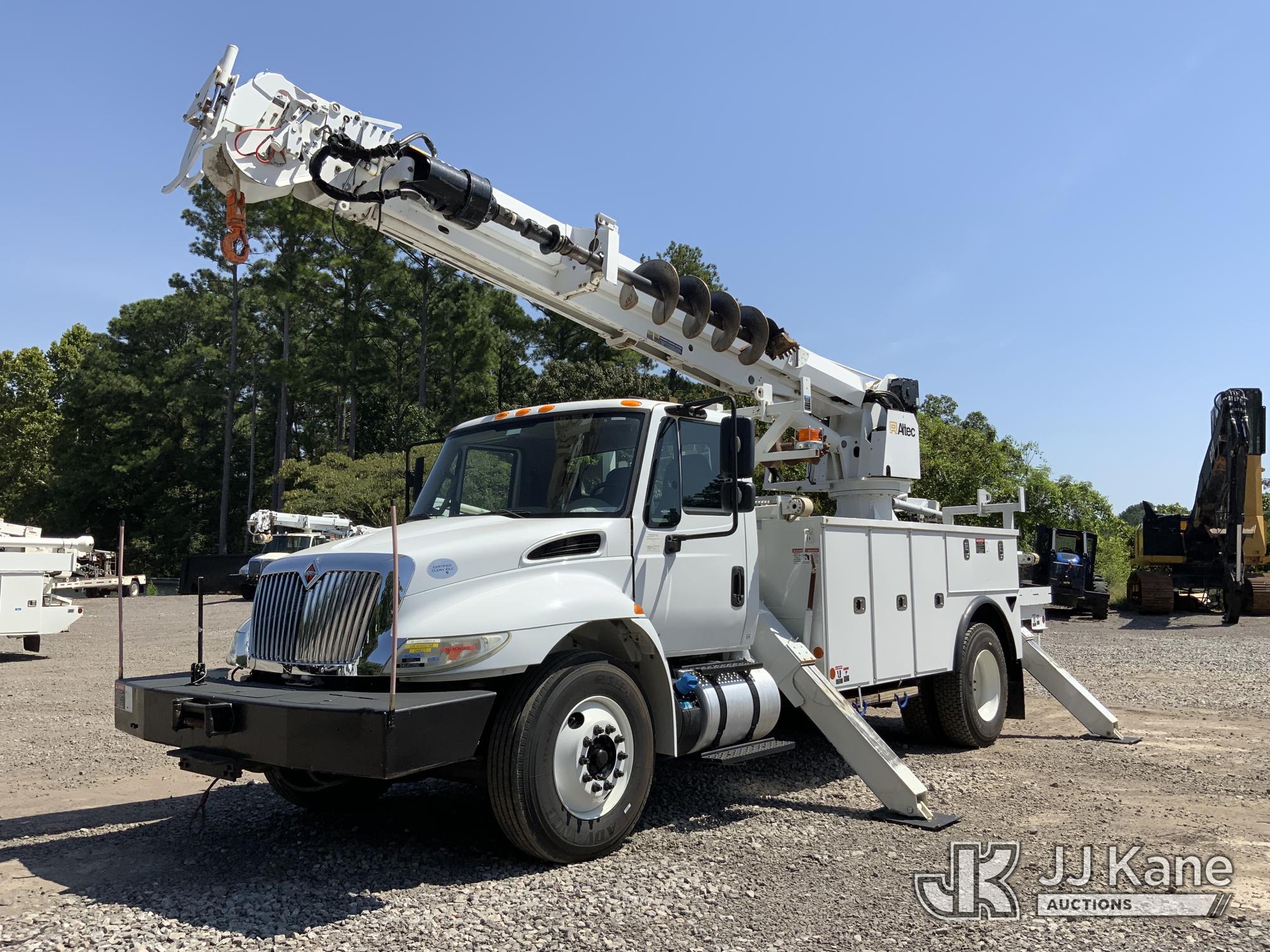 Altec DM47B-TR, Digger Derrick rear mounted on 2019 International 4300 Utility Truck