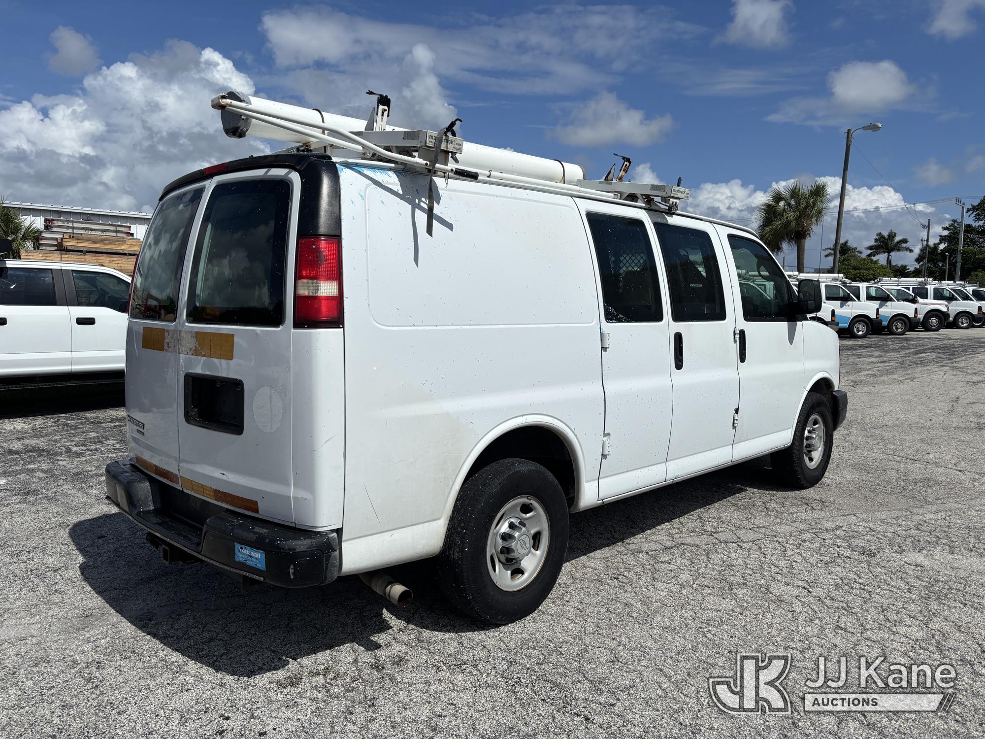 2013 Chevrolet Express G2500