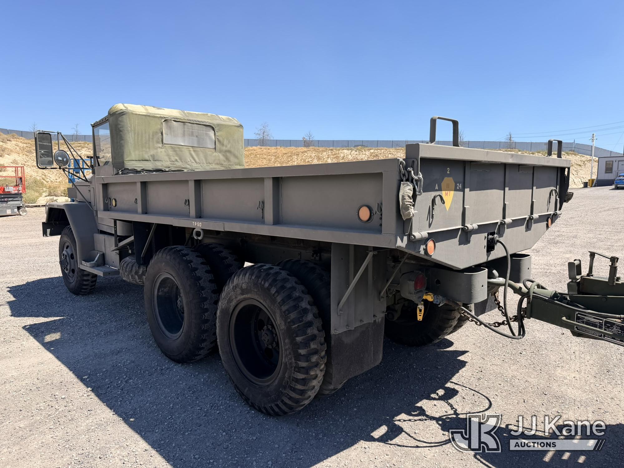1968 Kaiser M35A2 2.5 TON