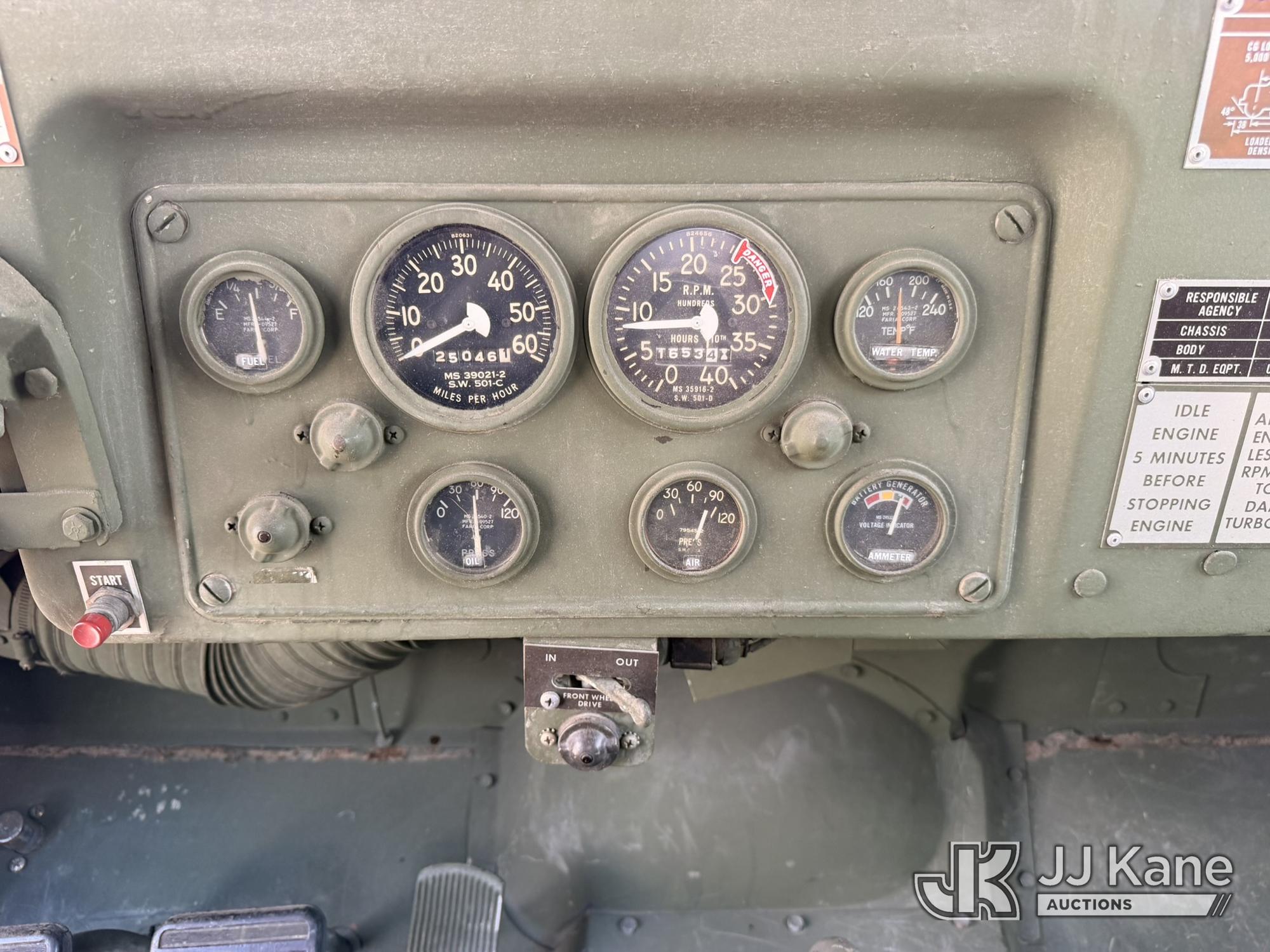 1968 Kaiser M35A2 2.5 TON