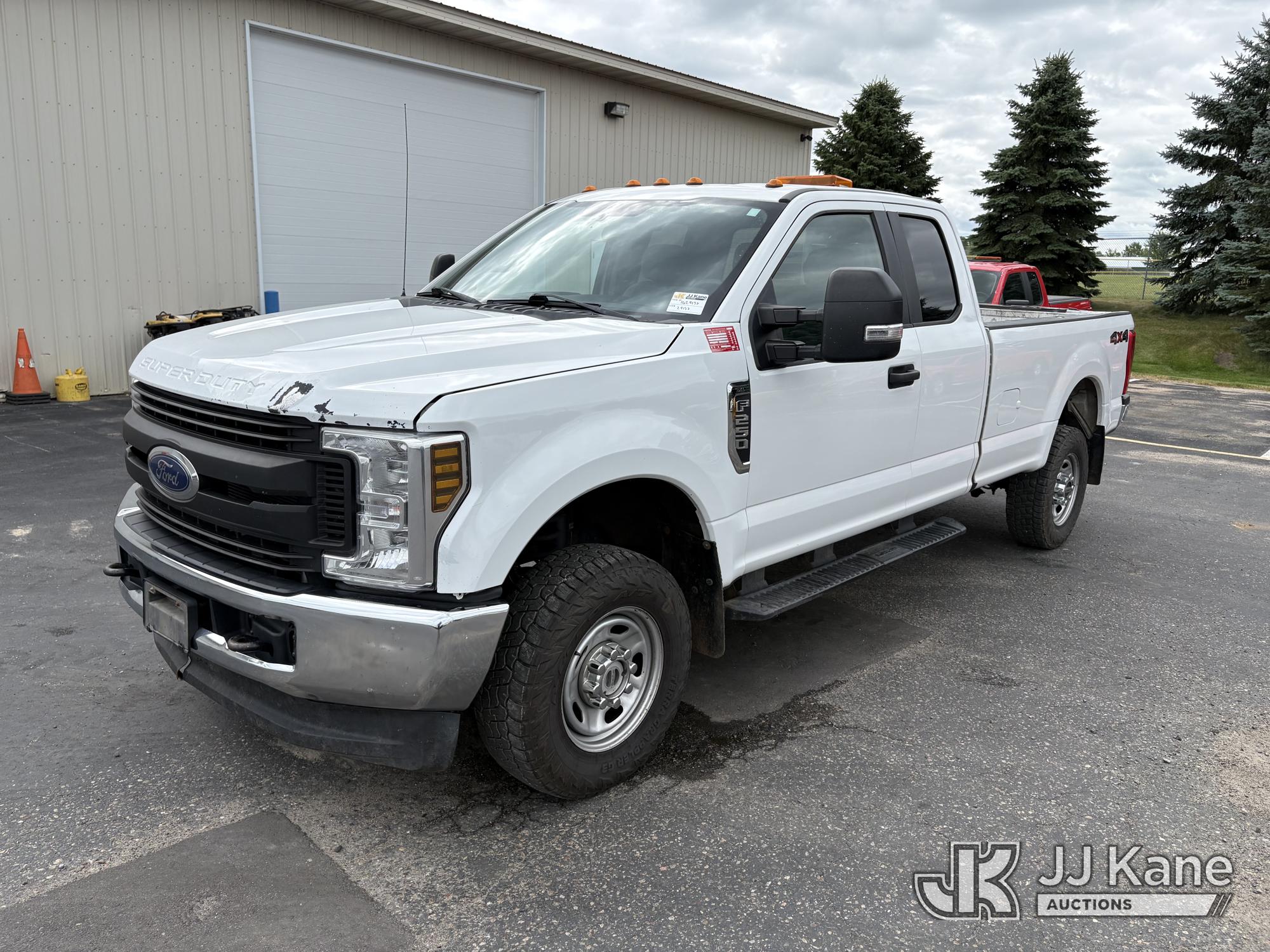 Photo of a 2019 Ford F-250 SD