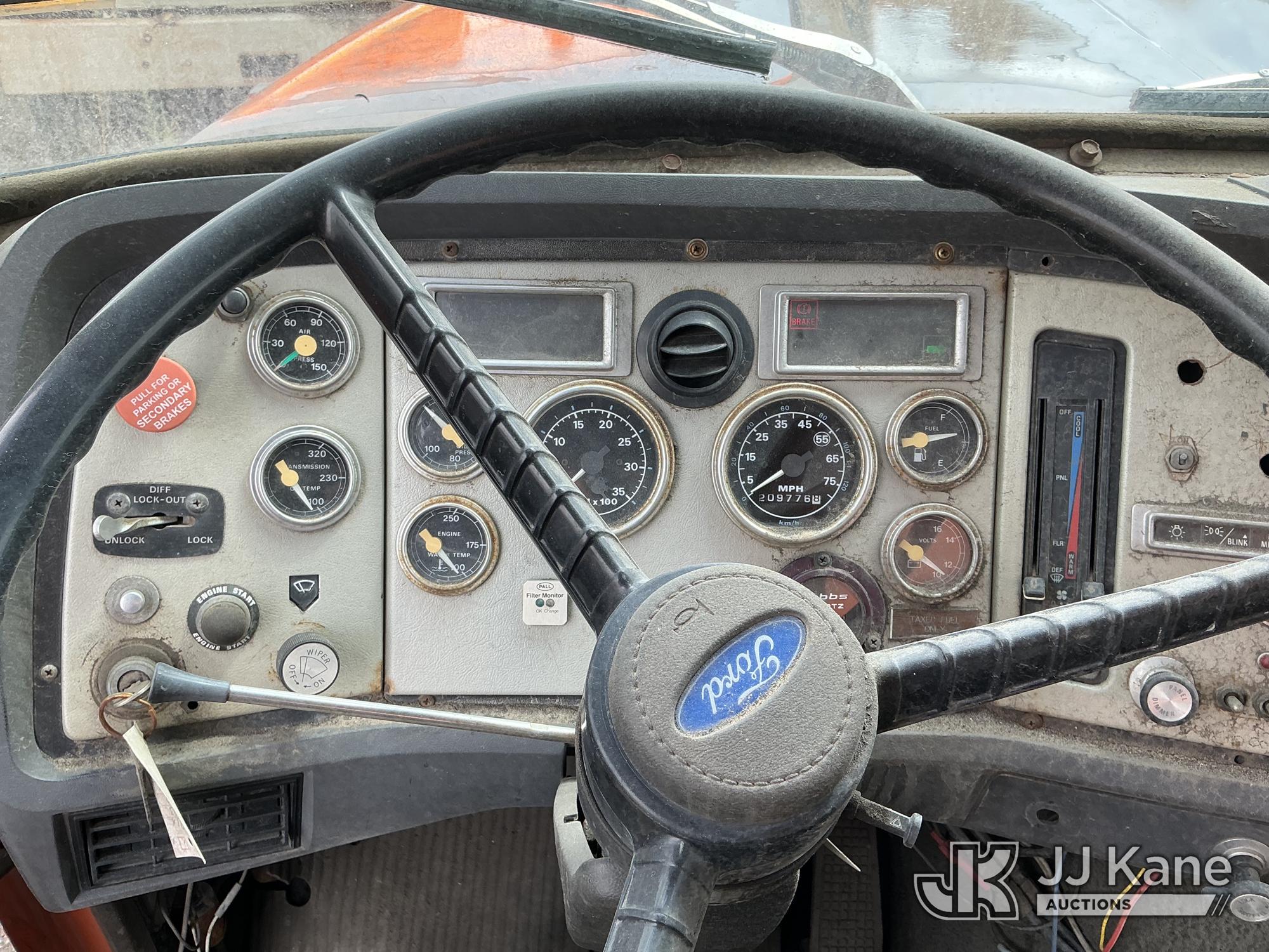 1993 Ford LT9000