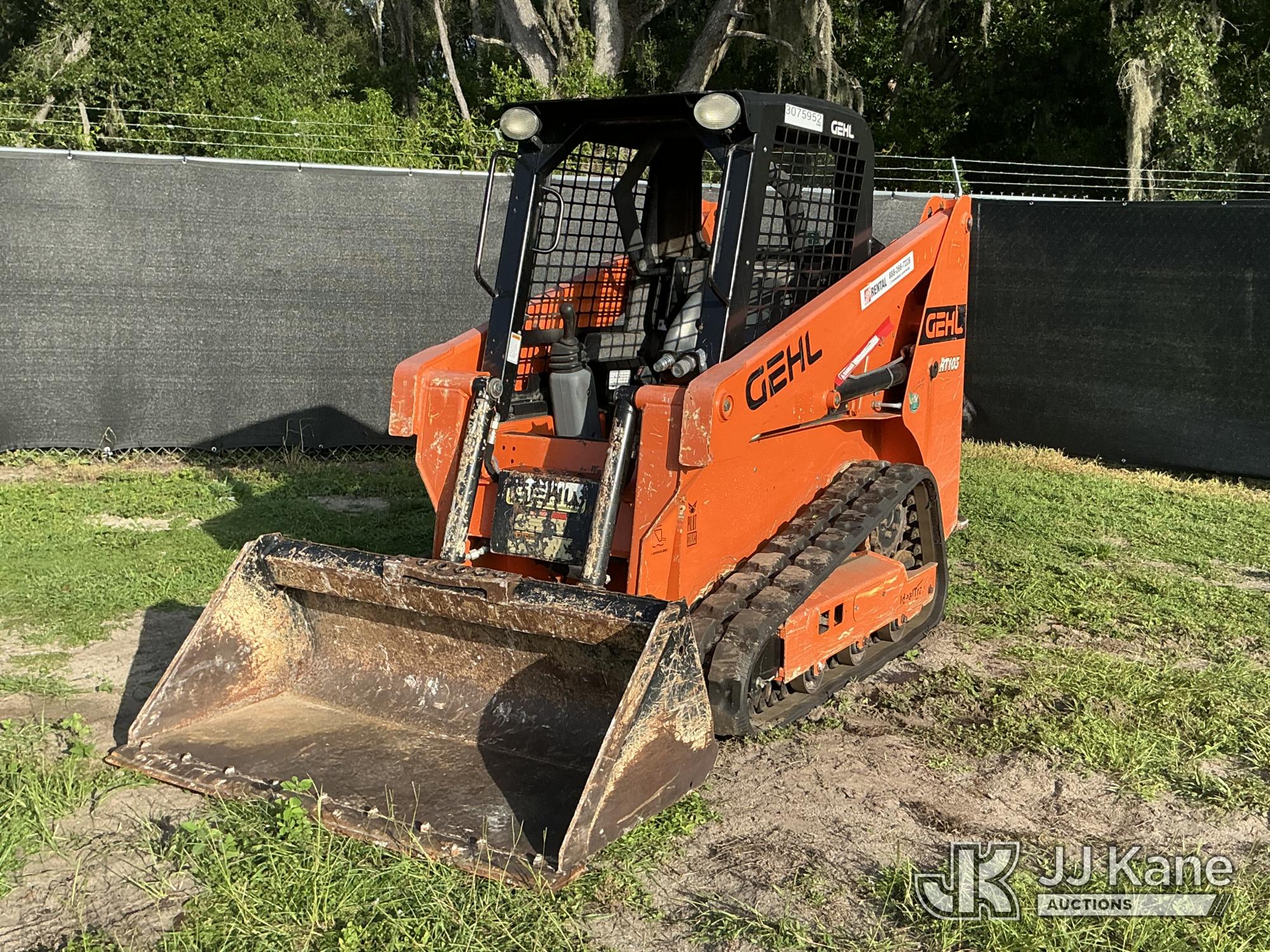 Photo of a 2021 Gehl RT105