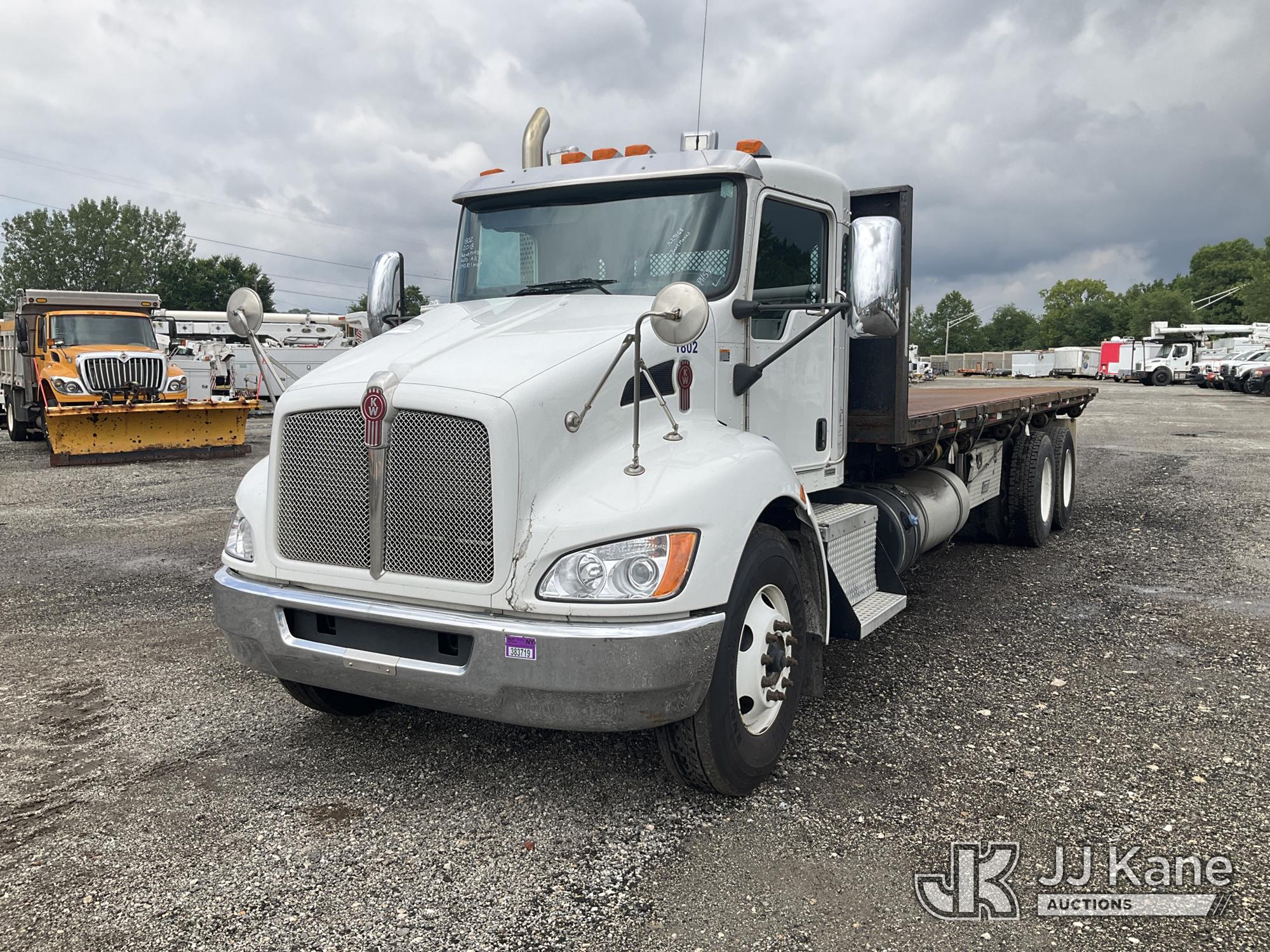 Photo of a 2018 Kenworth T370