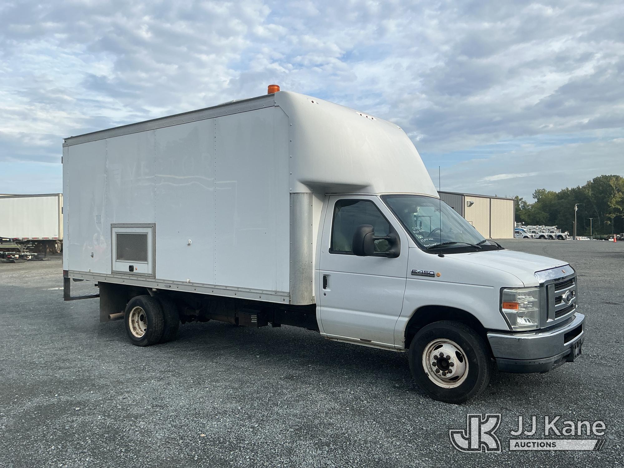 2015 Ford ECONOLINE E450