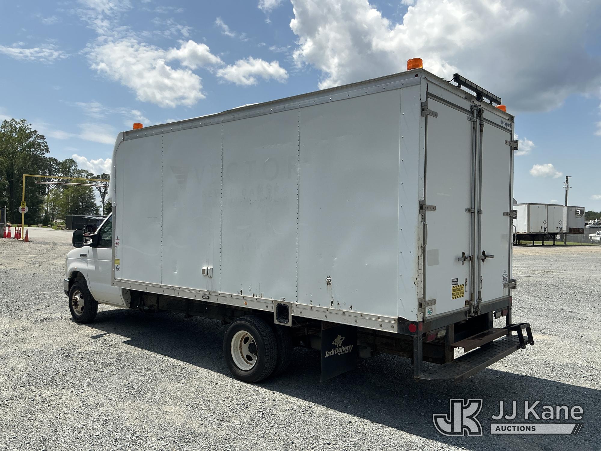 2016 Ford ECONOLINE E450