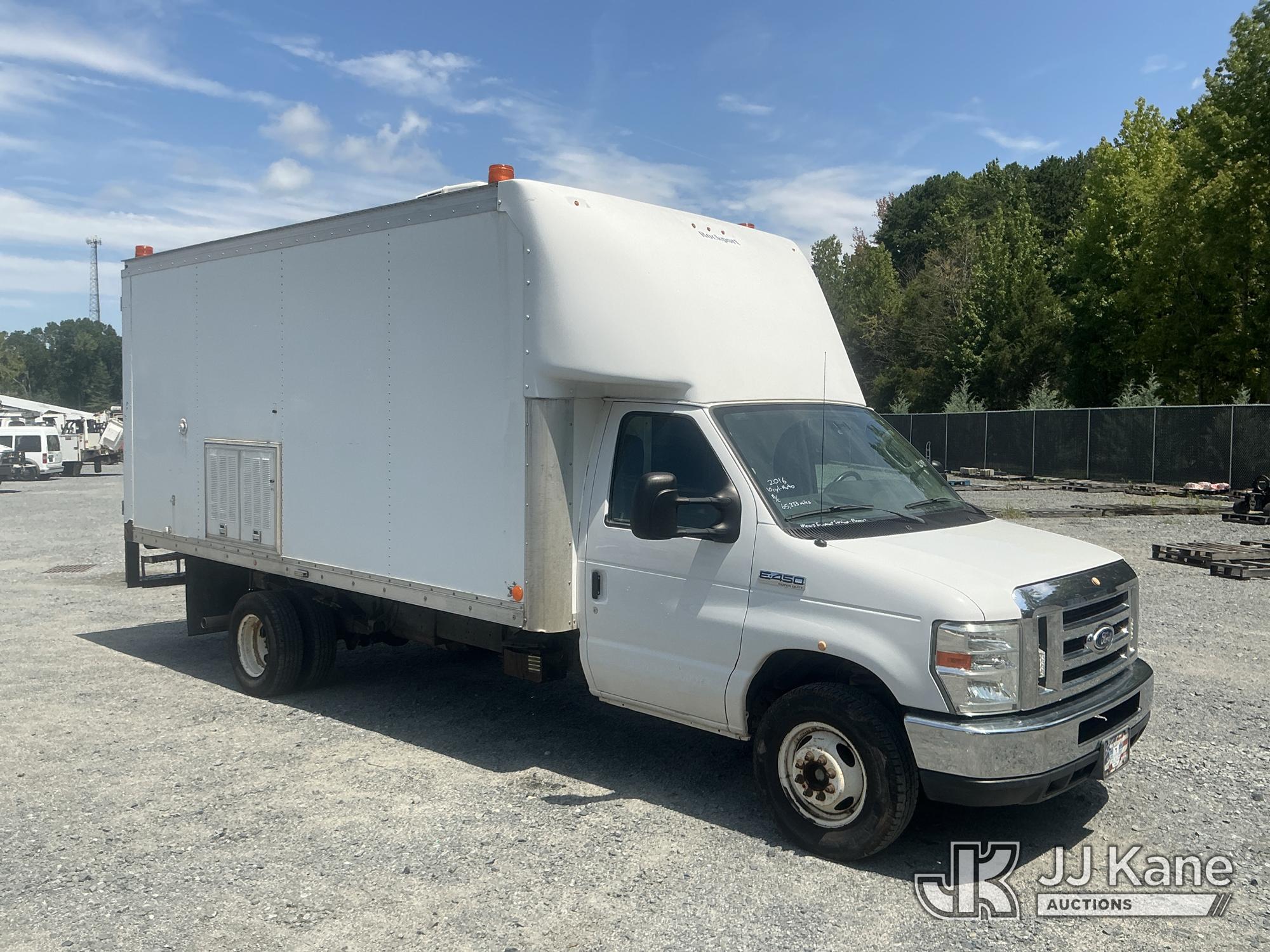 2016 Ford E450