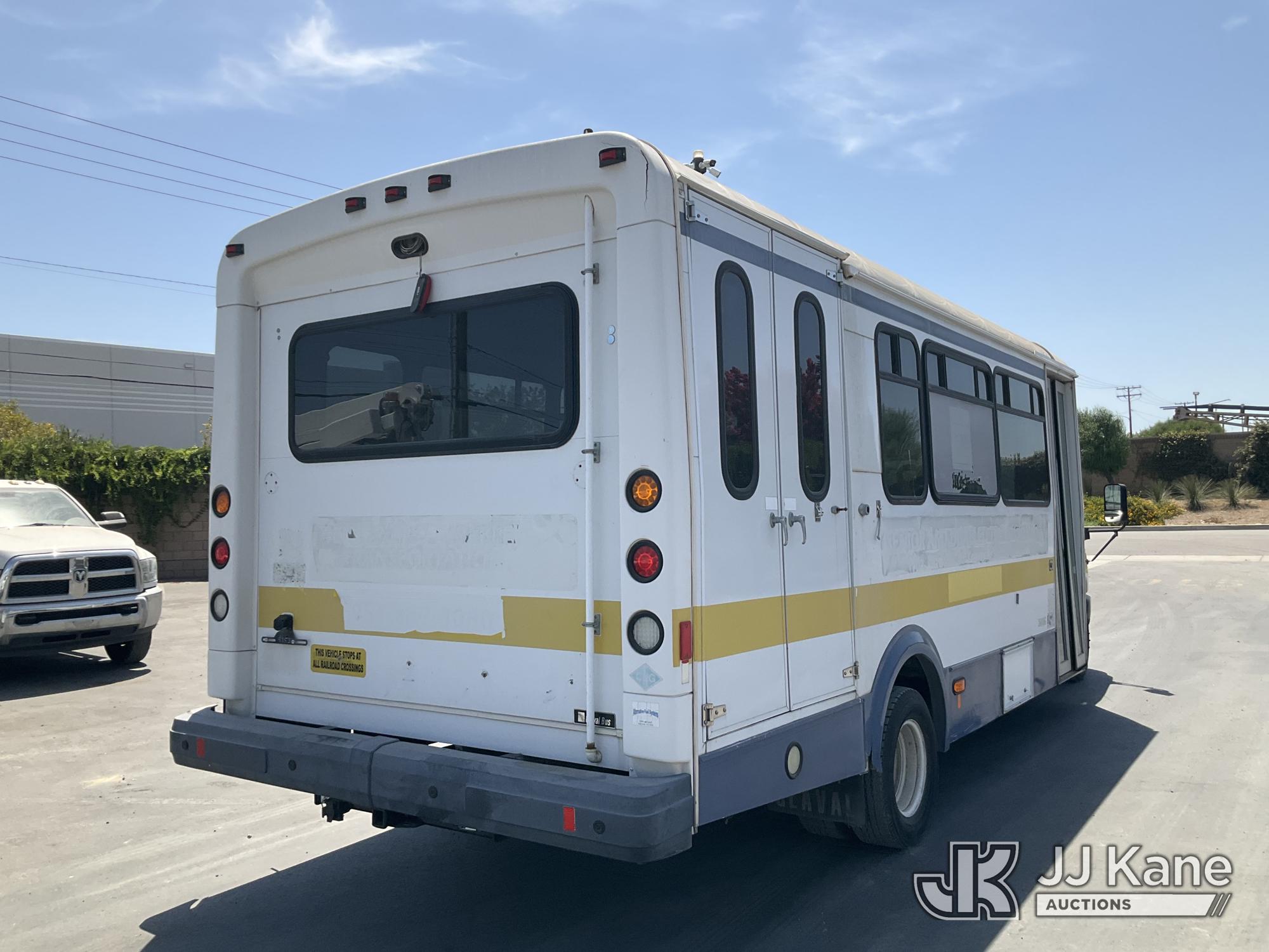 2010 Ford ECONOLINE E-450