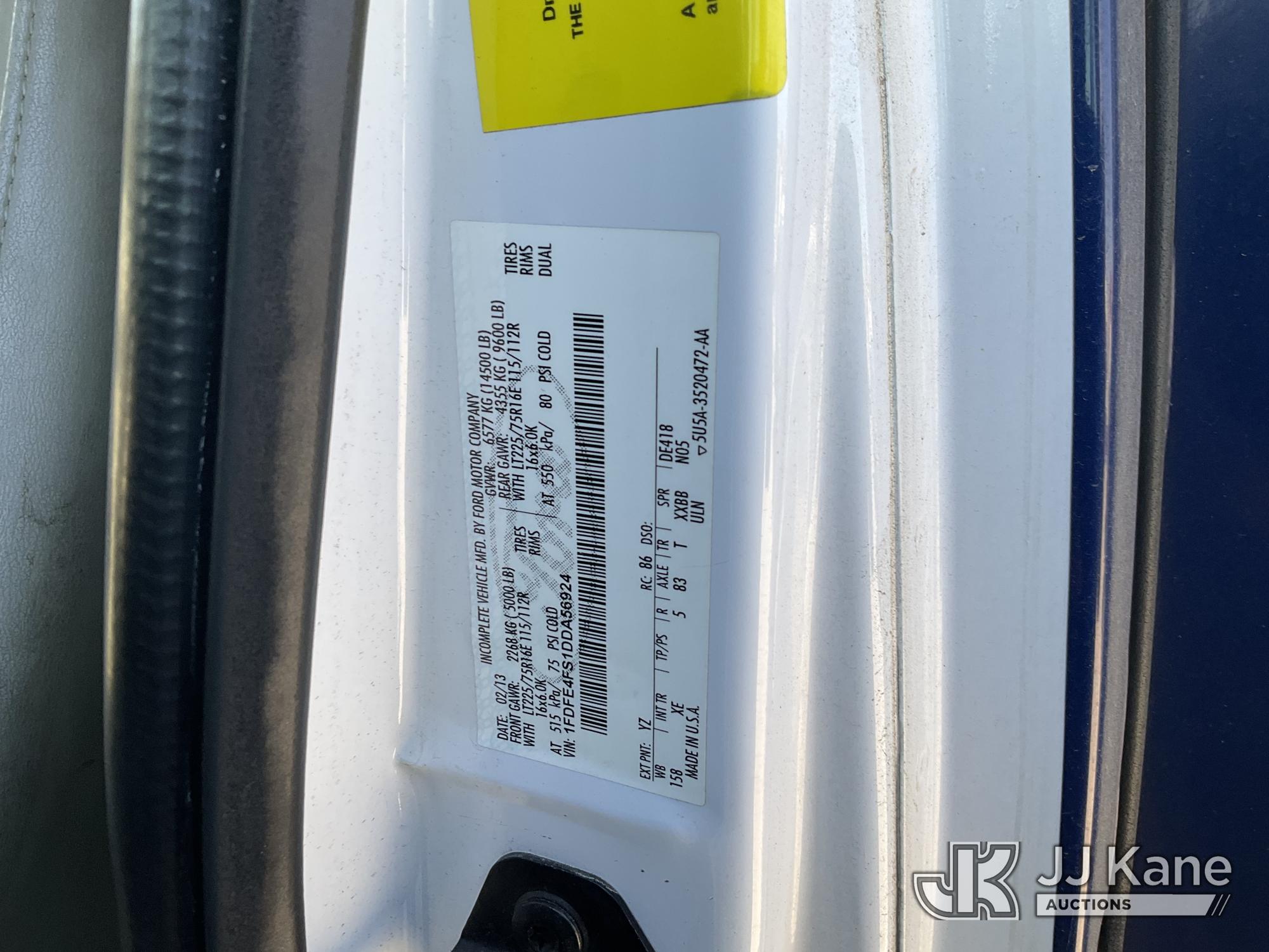 2013 Ford ECONOLINE E-450