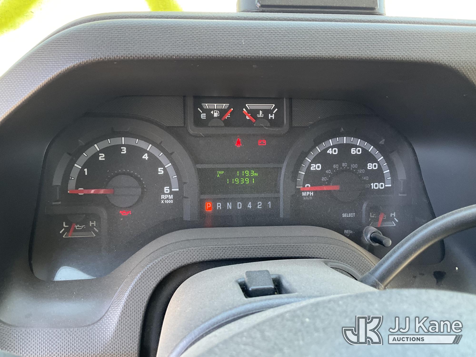 2013 Ford ECONOLINE E-450