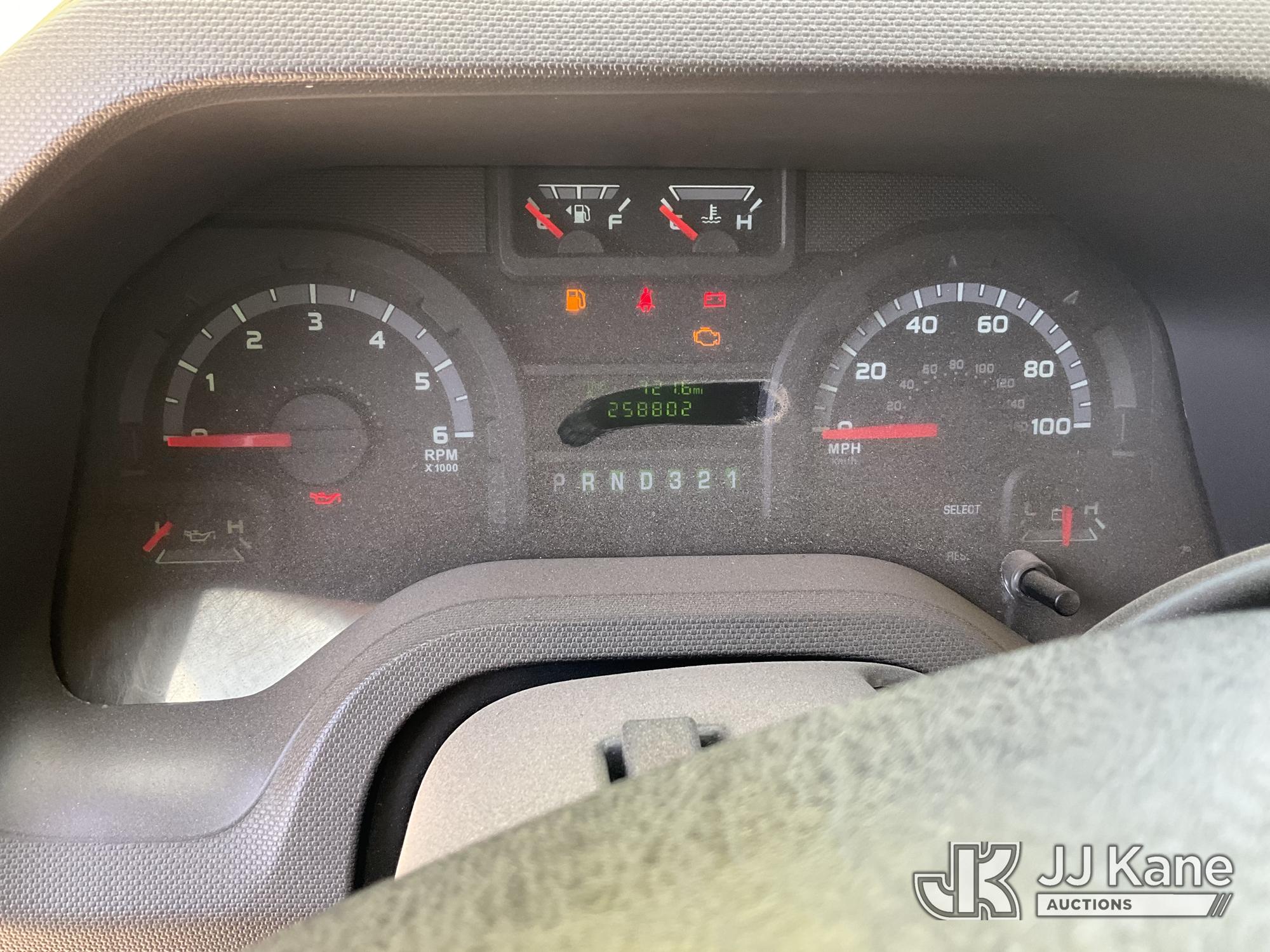 2011 Ford ECONOLINE E-450