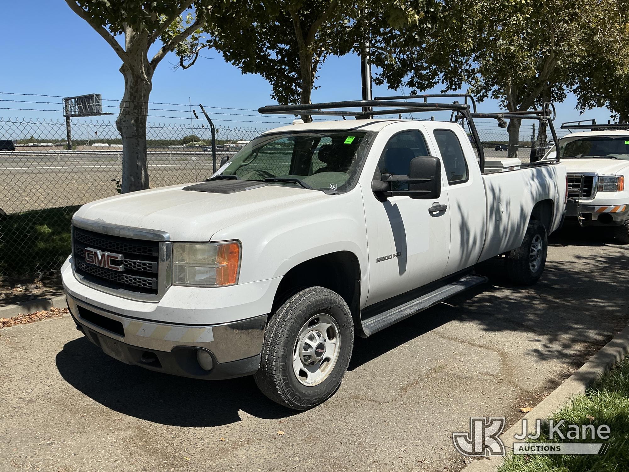 Photo of a 2013 GMC Sierra 2500HD