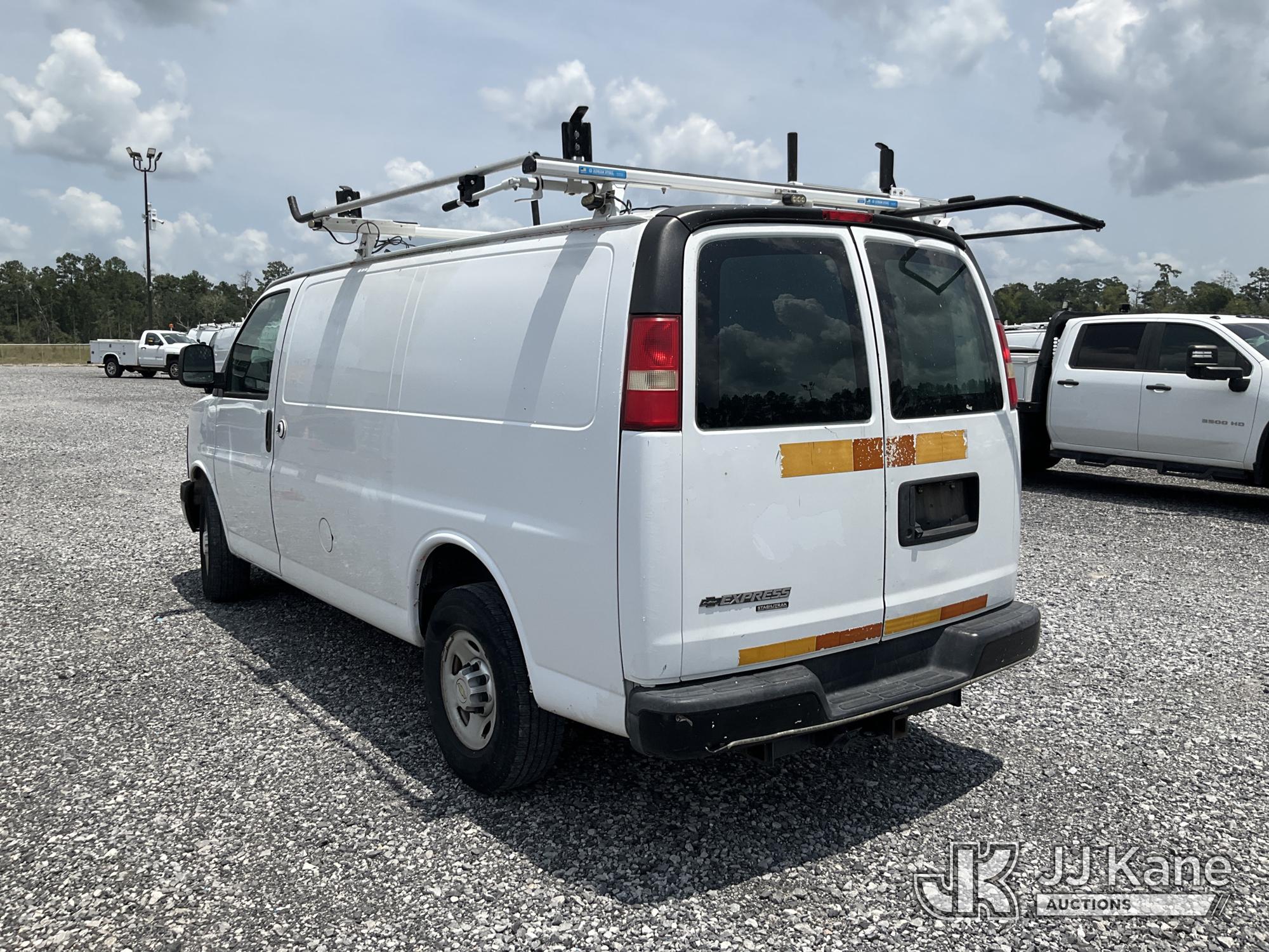 2013 Chevrolet EXPRESS 2500