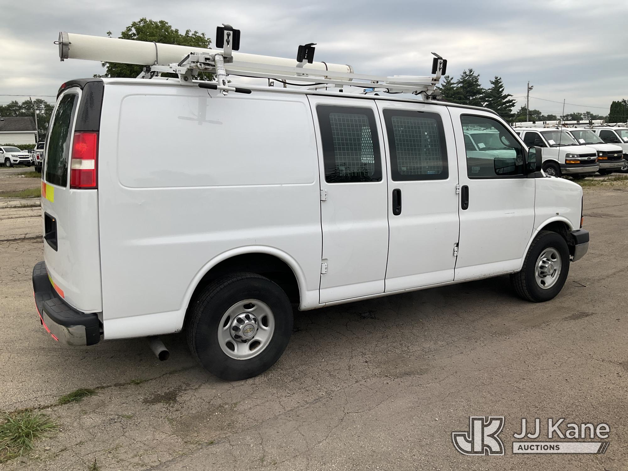 2014 Chevrolet EXPRESS 2500