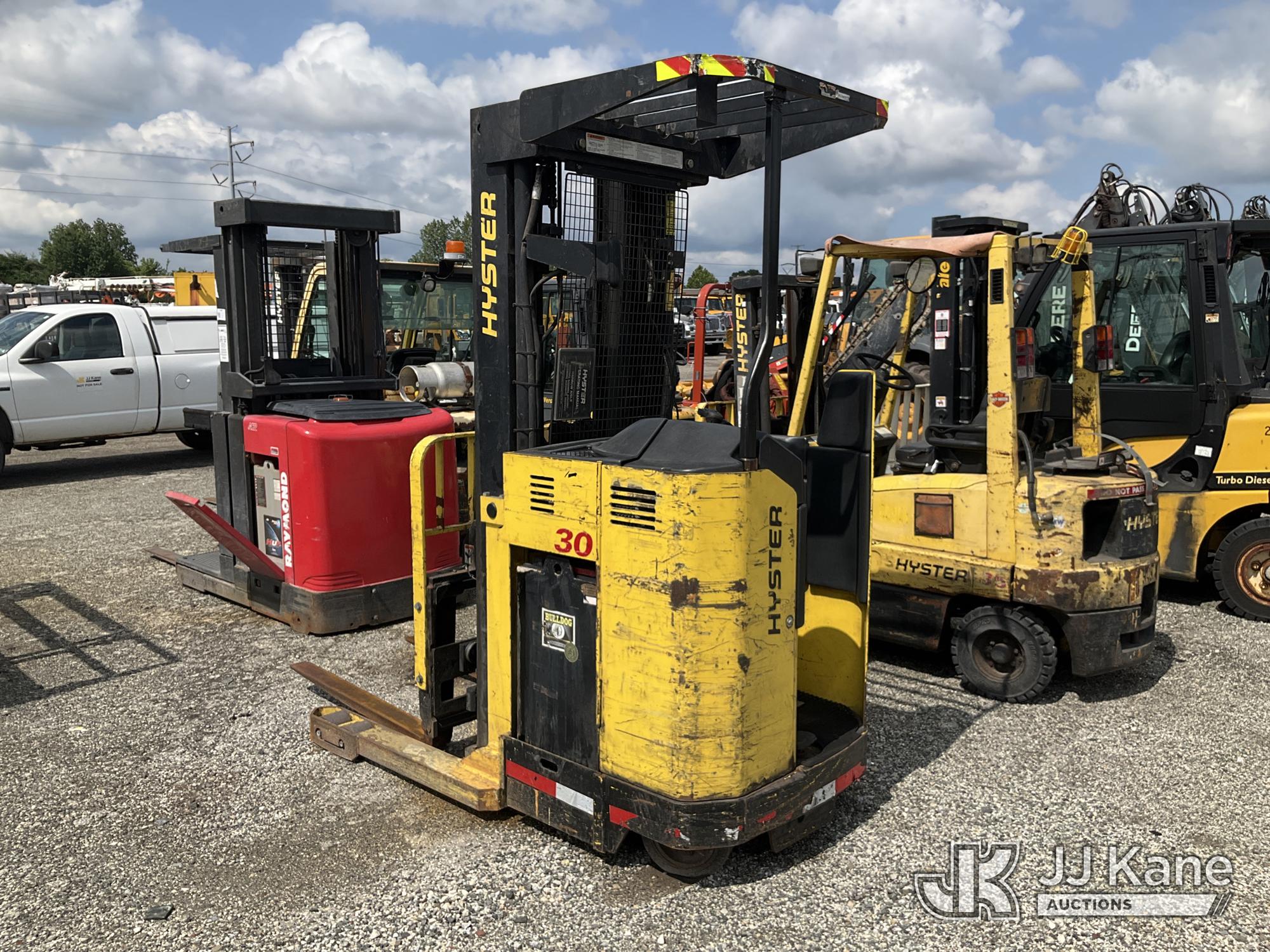 1985 Hyster 30