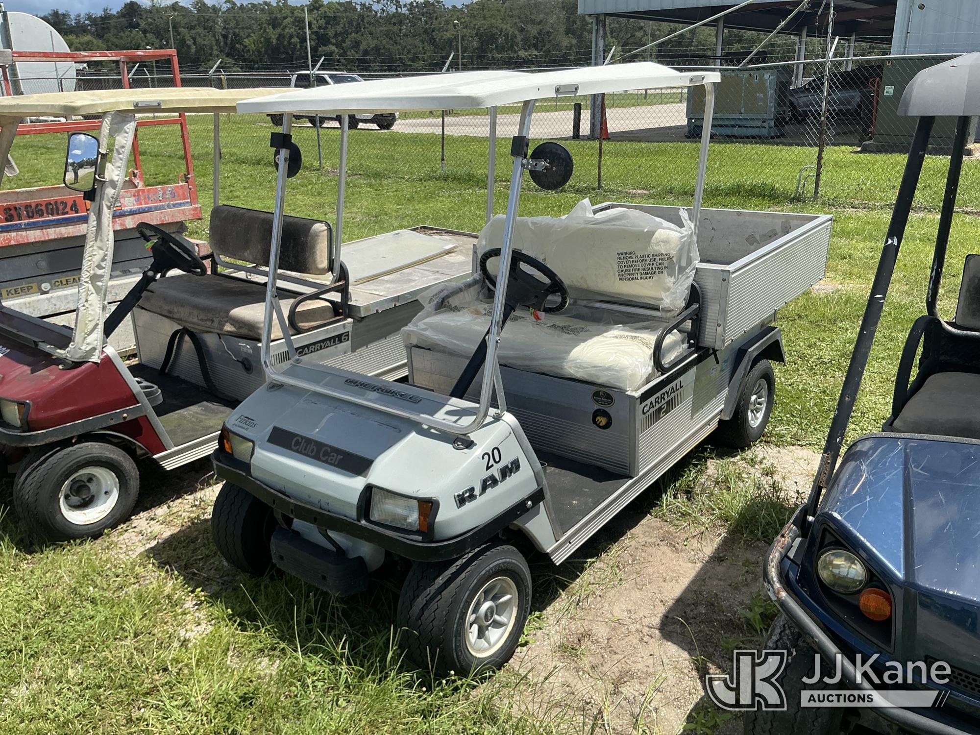 2011 Club Car Carryall 2 Electric Golf Cart