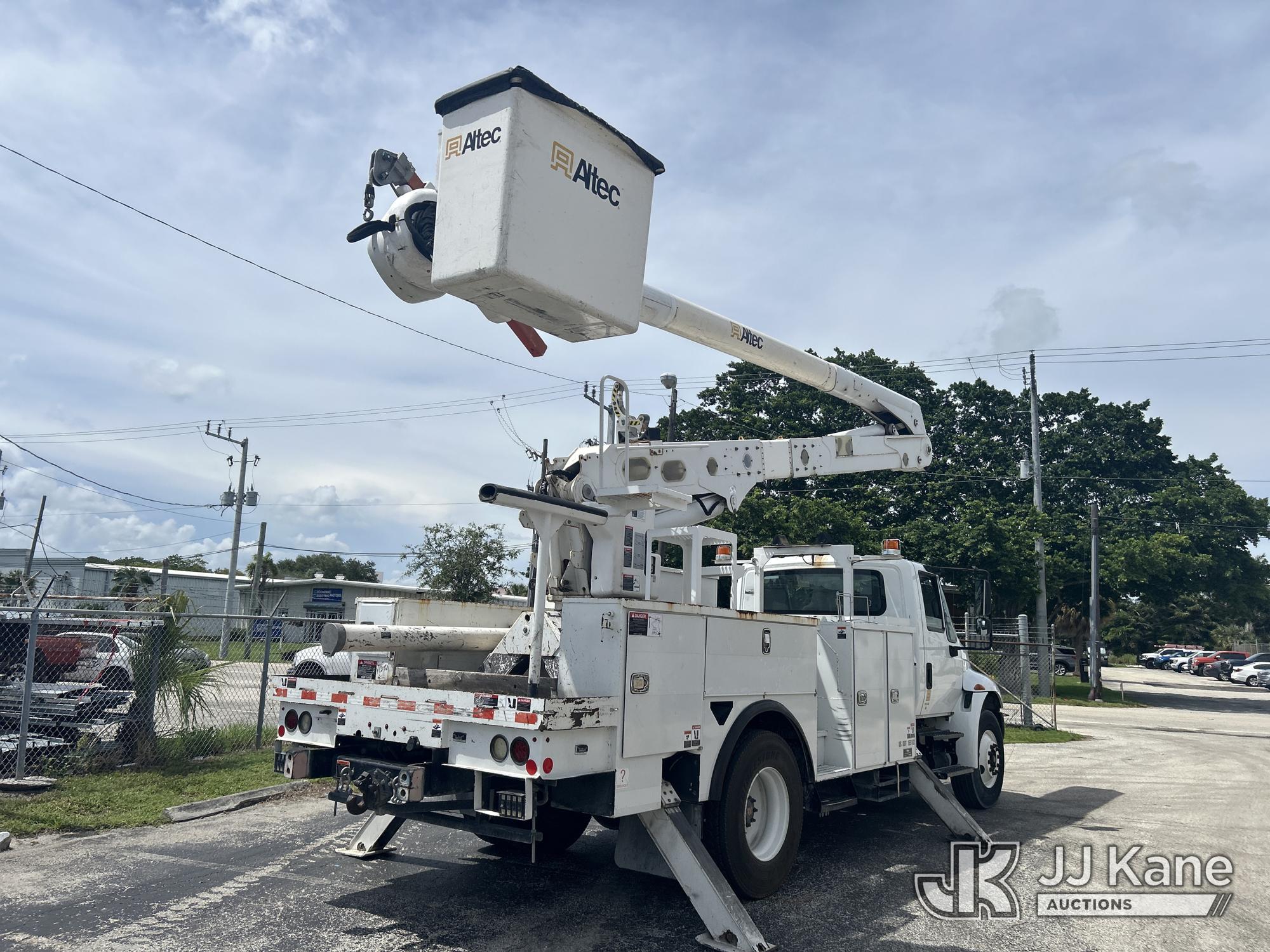 2018 International DuraStar 4300