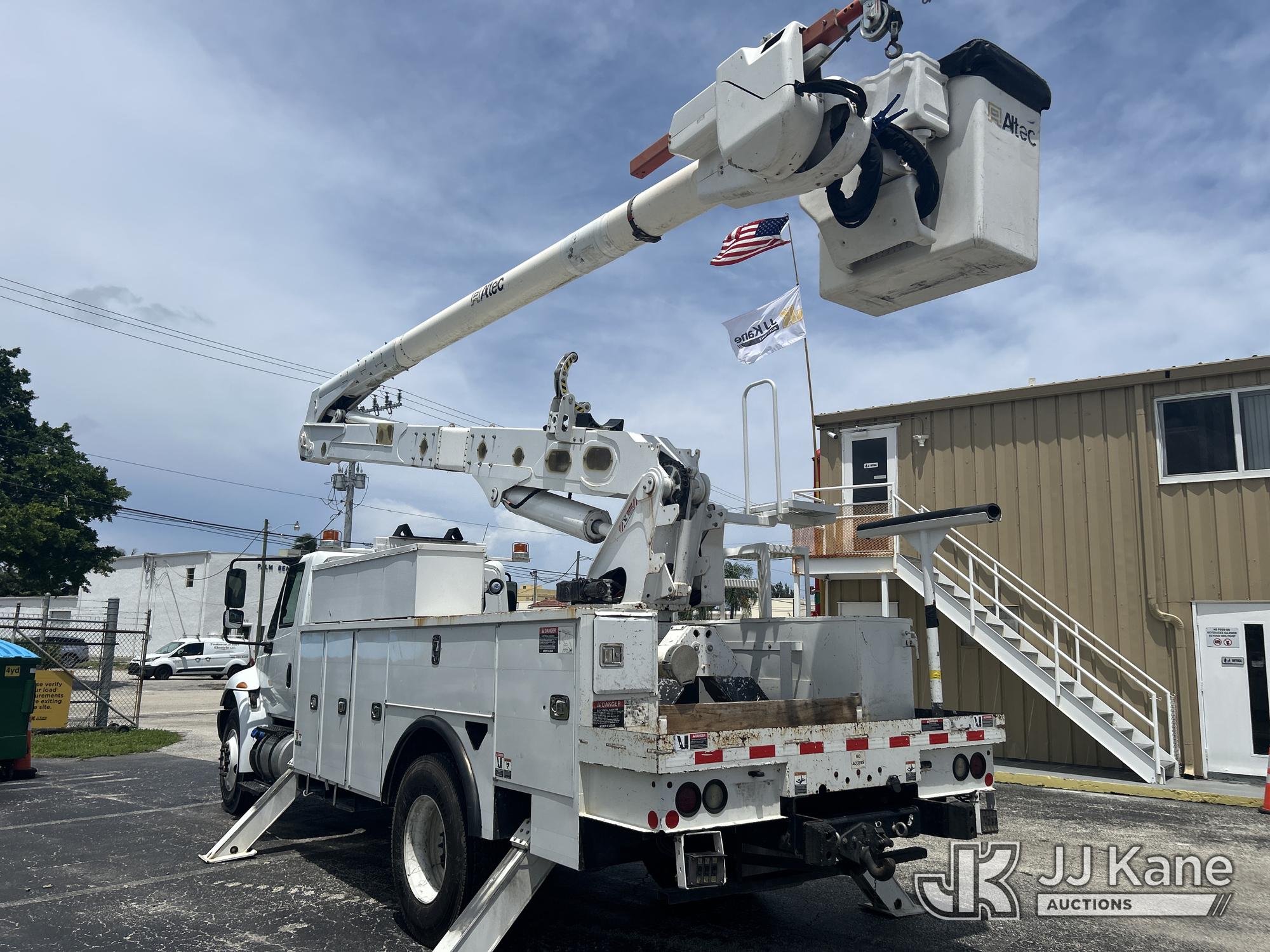 2018 International DuraStar 4300