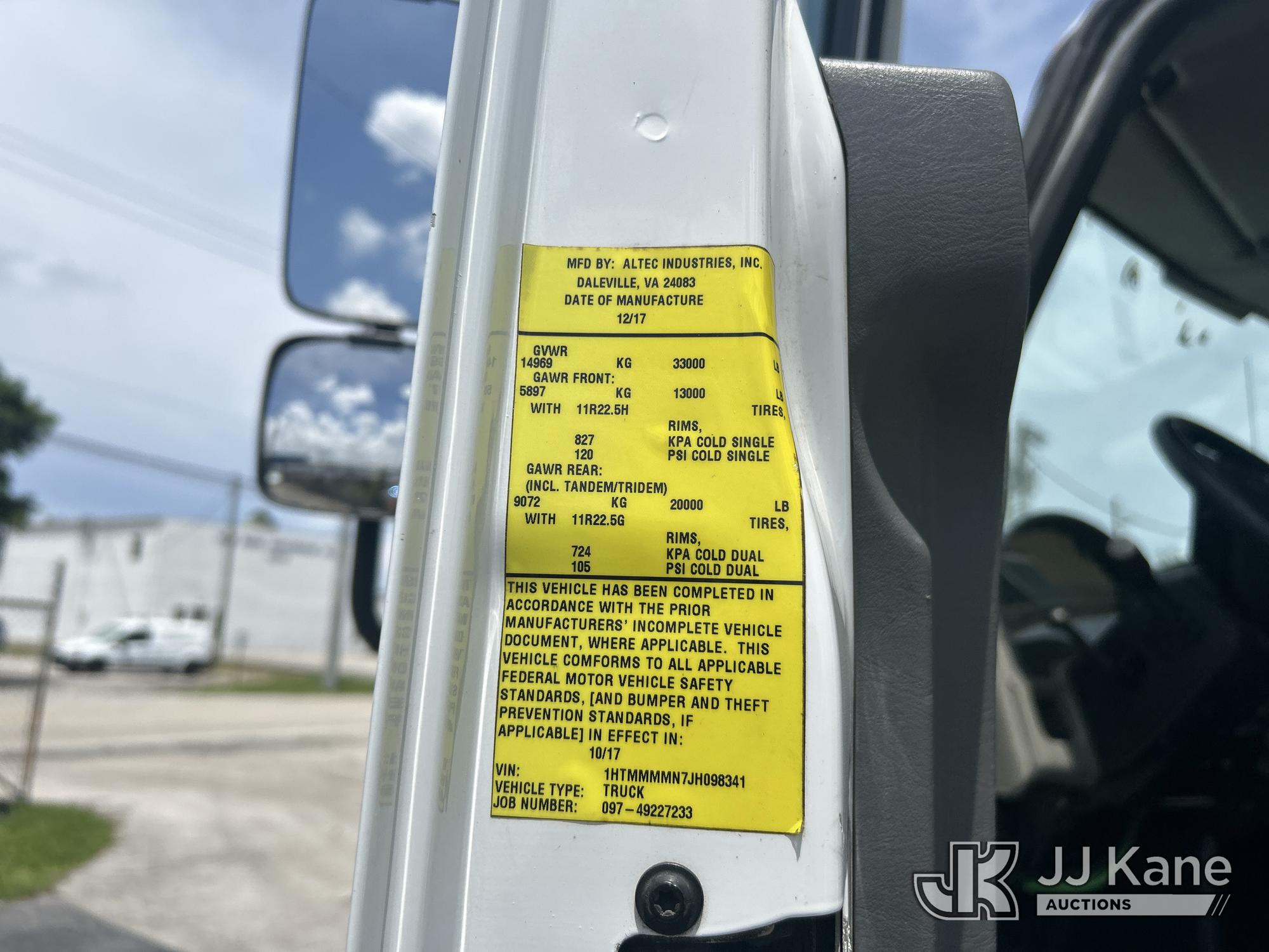 2018 International DuraStar 4300