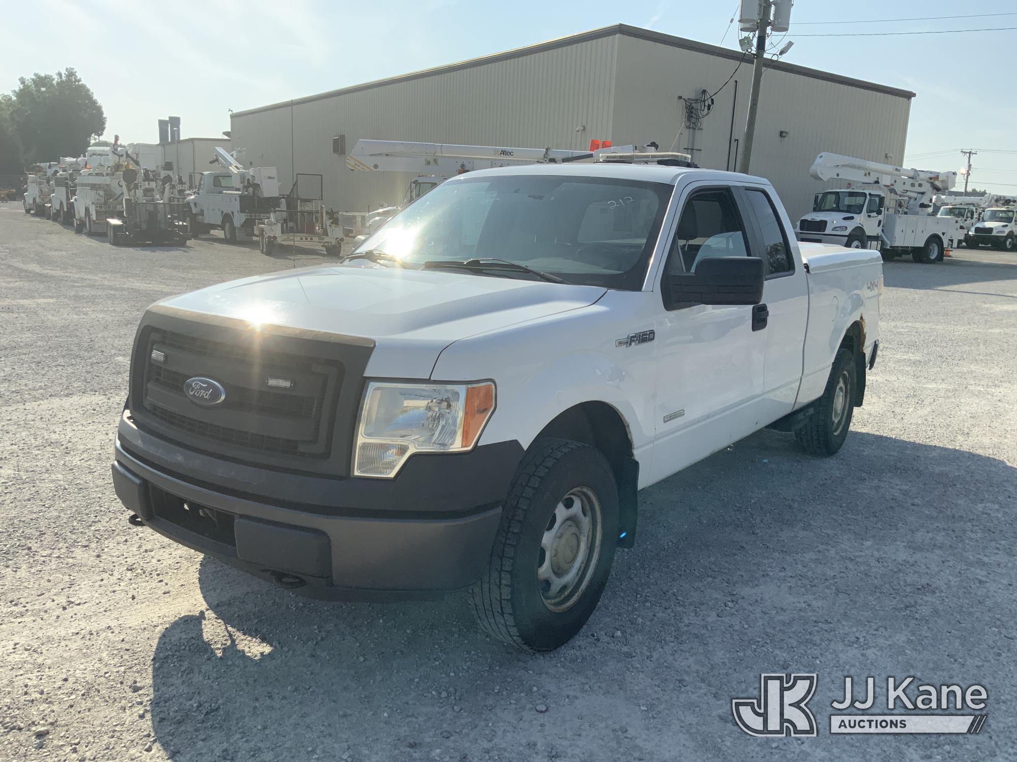 2013 Ford F-150 Extended-Cab Pickup Truck