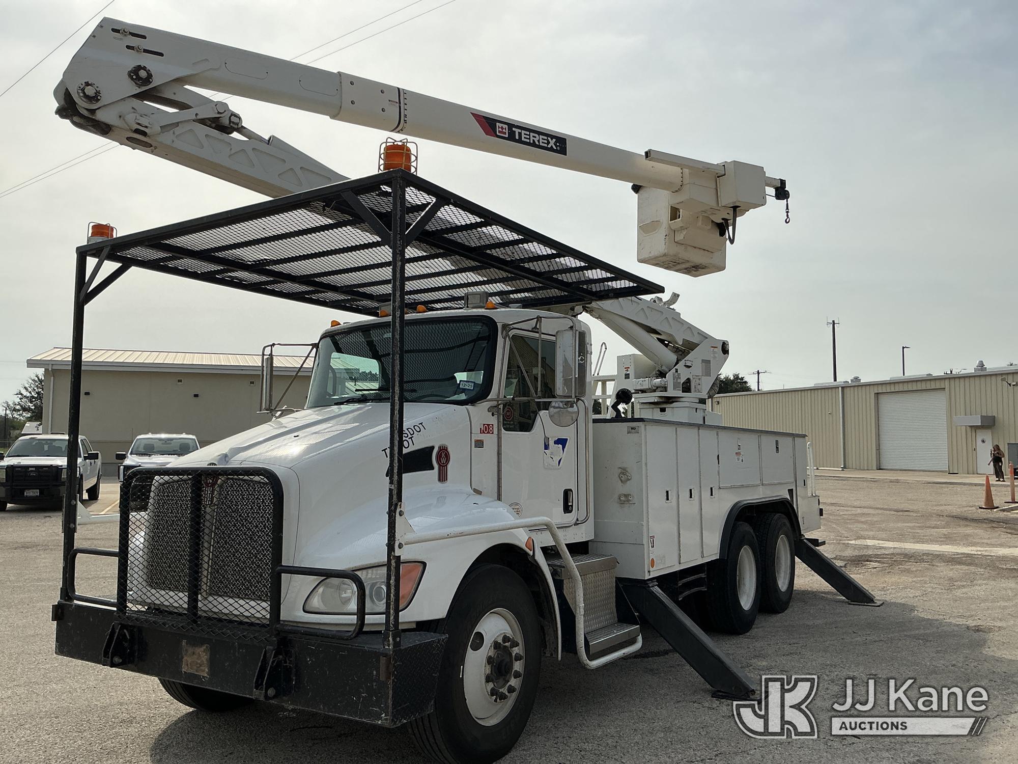 Photo of a 2014 Kenworth T370