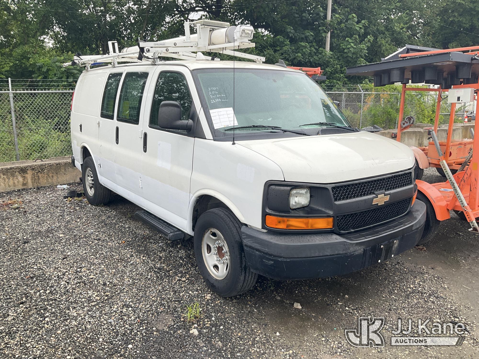 2016 Chevrolet Express G3500 Cargo Van