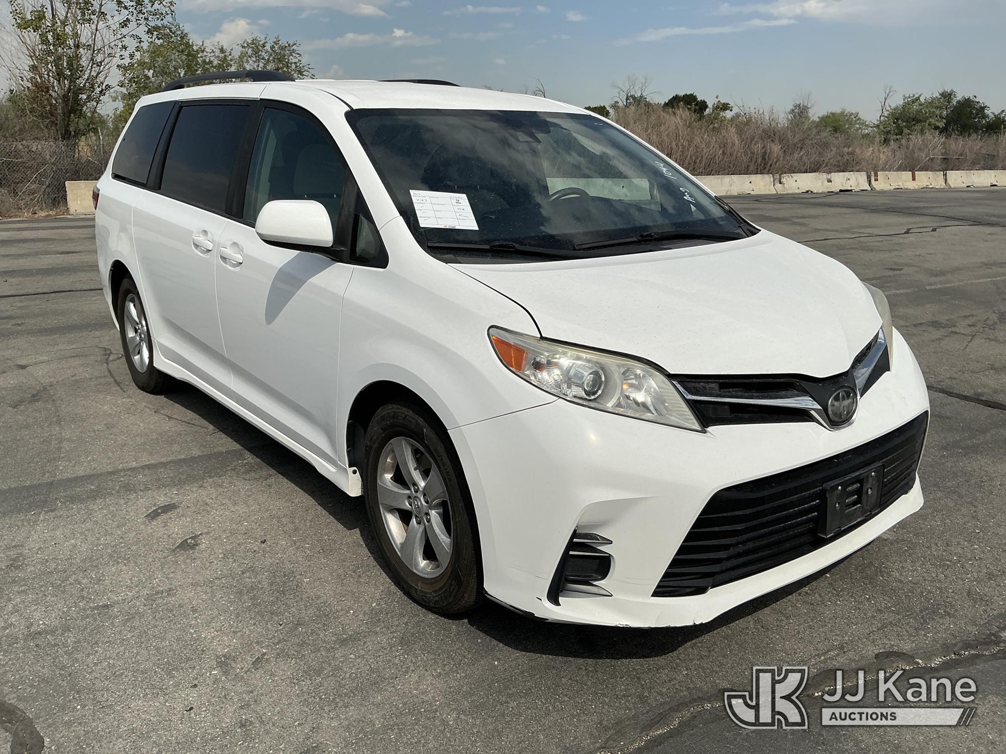 2018 Toyota SIENNA