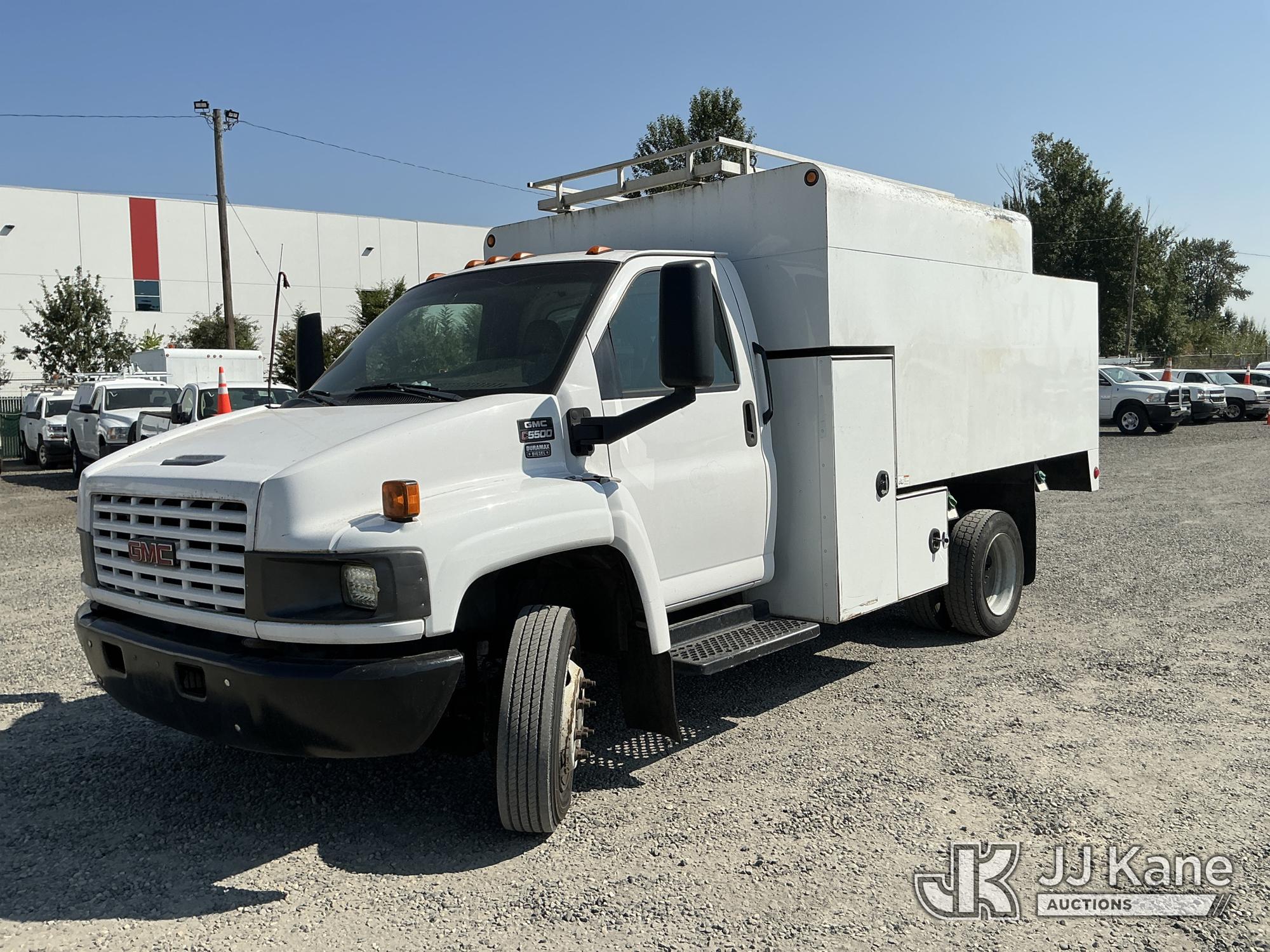Photo of a 2007 GMC TopKick C5500