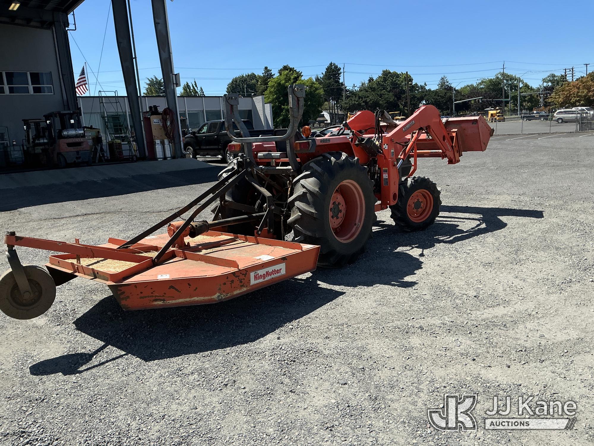 2010 Kubota L4400DT-1
