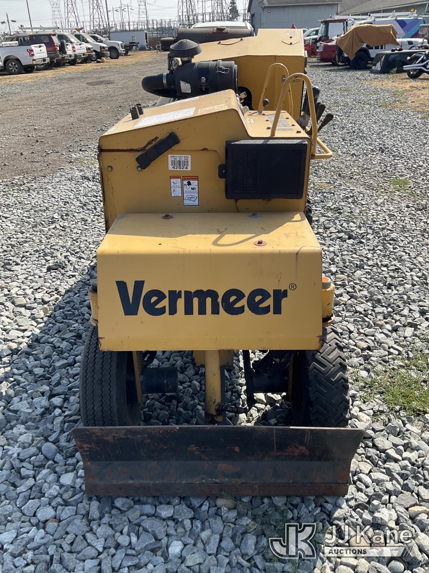 2010 Vermeer SC372