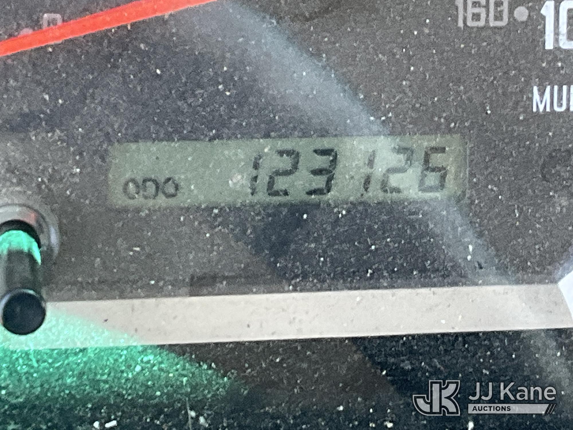 2012 Isuzu NQR