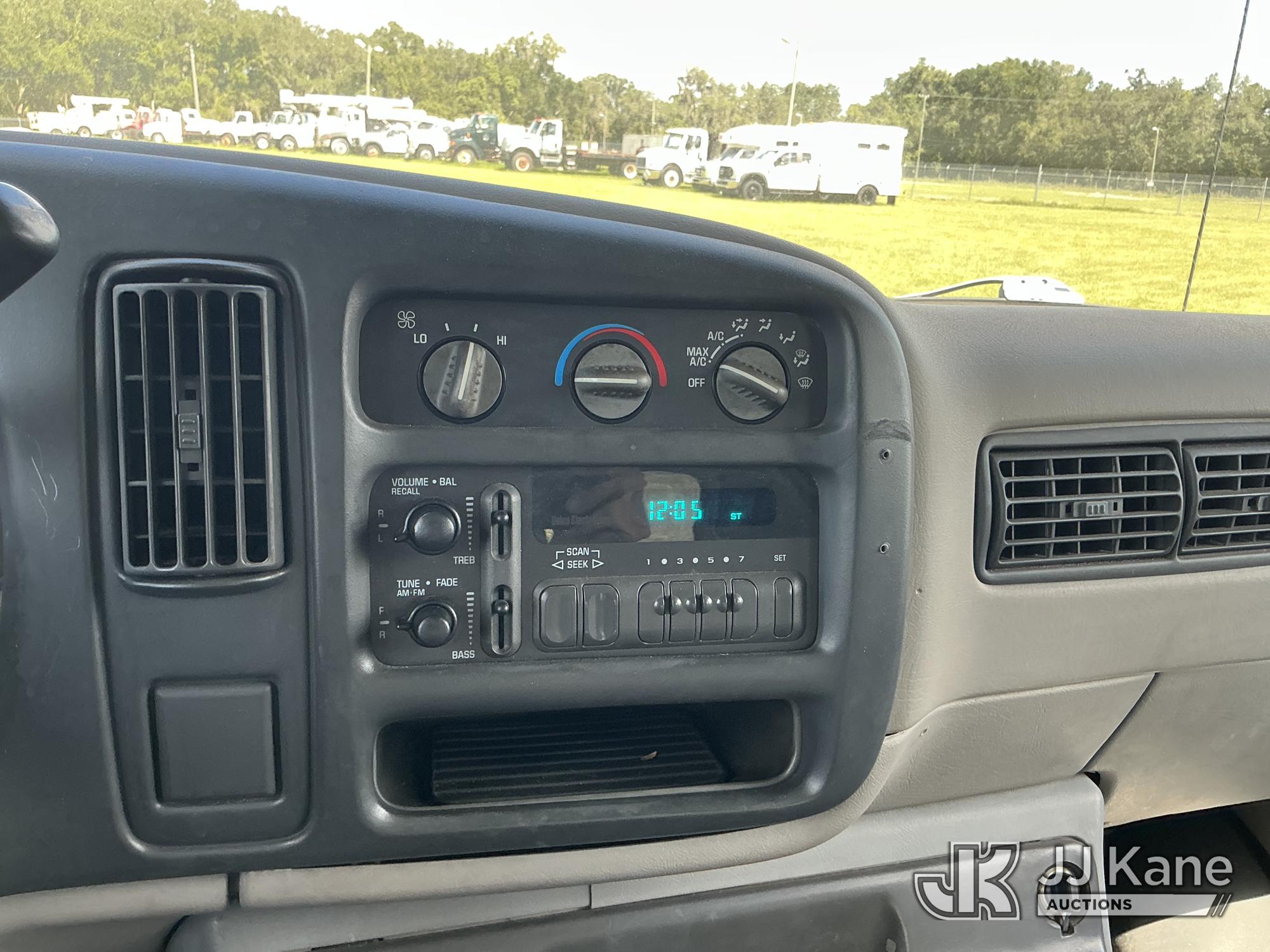 2000 Chevrolet EXPRESS G3500