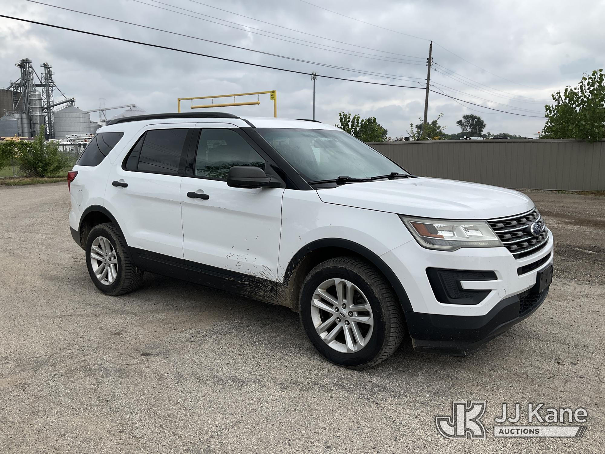 2016 Ford Explorer