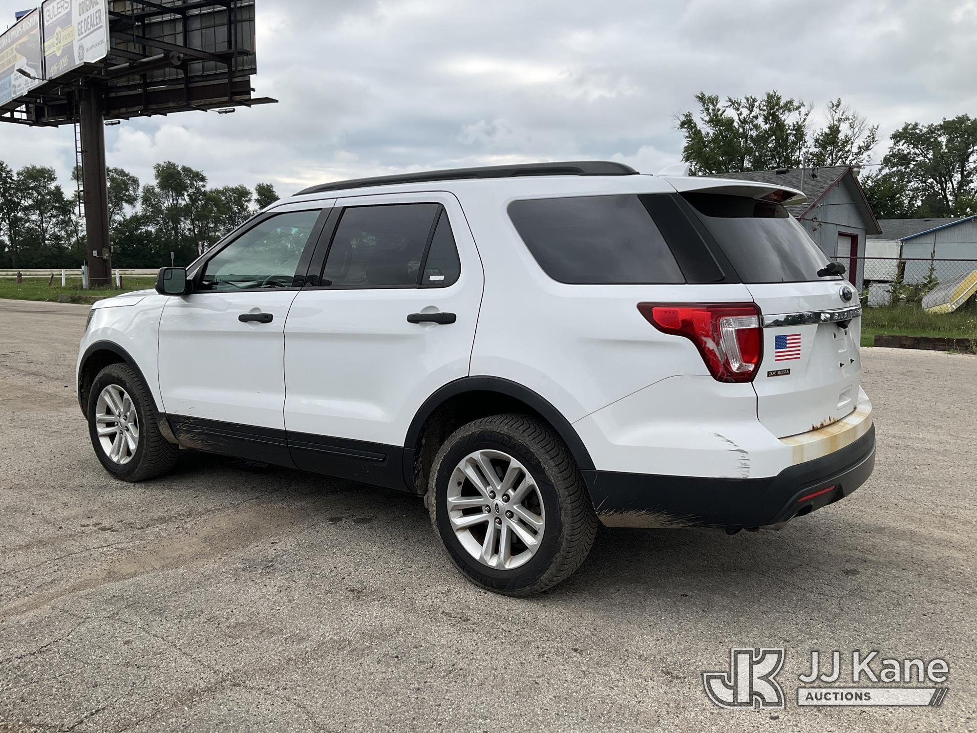2016 Ford Explorer