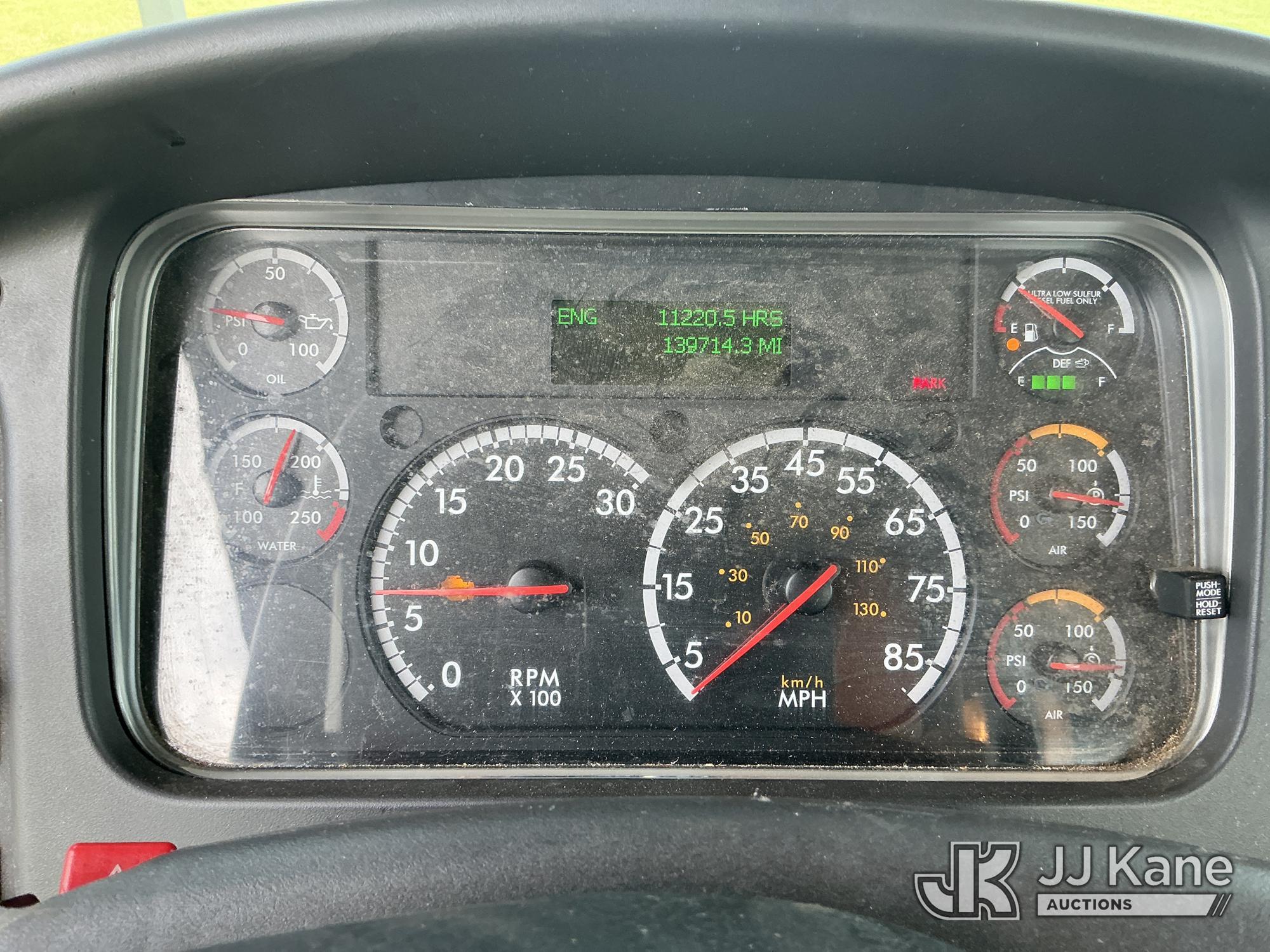 2016 Freightliner M2 106 4X4