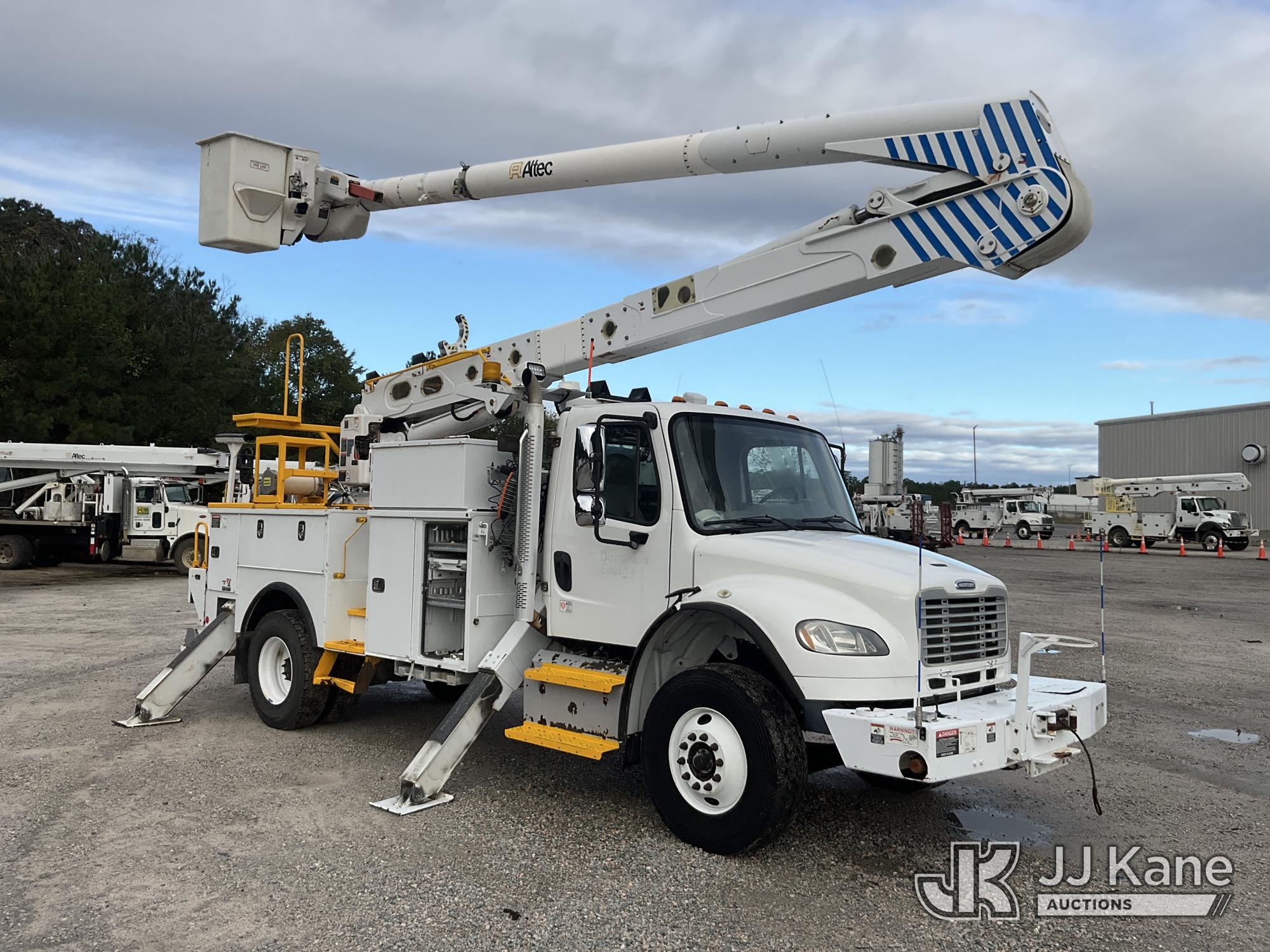2017 Freightliner M2 106