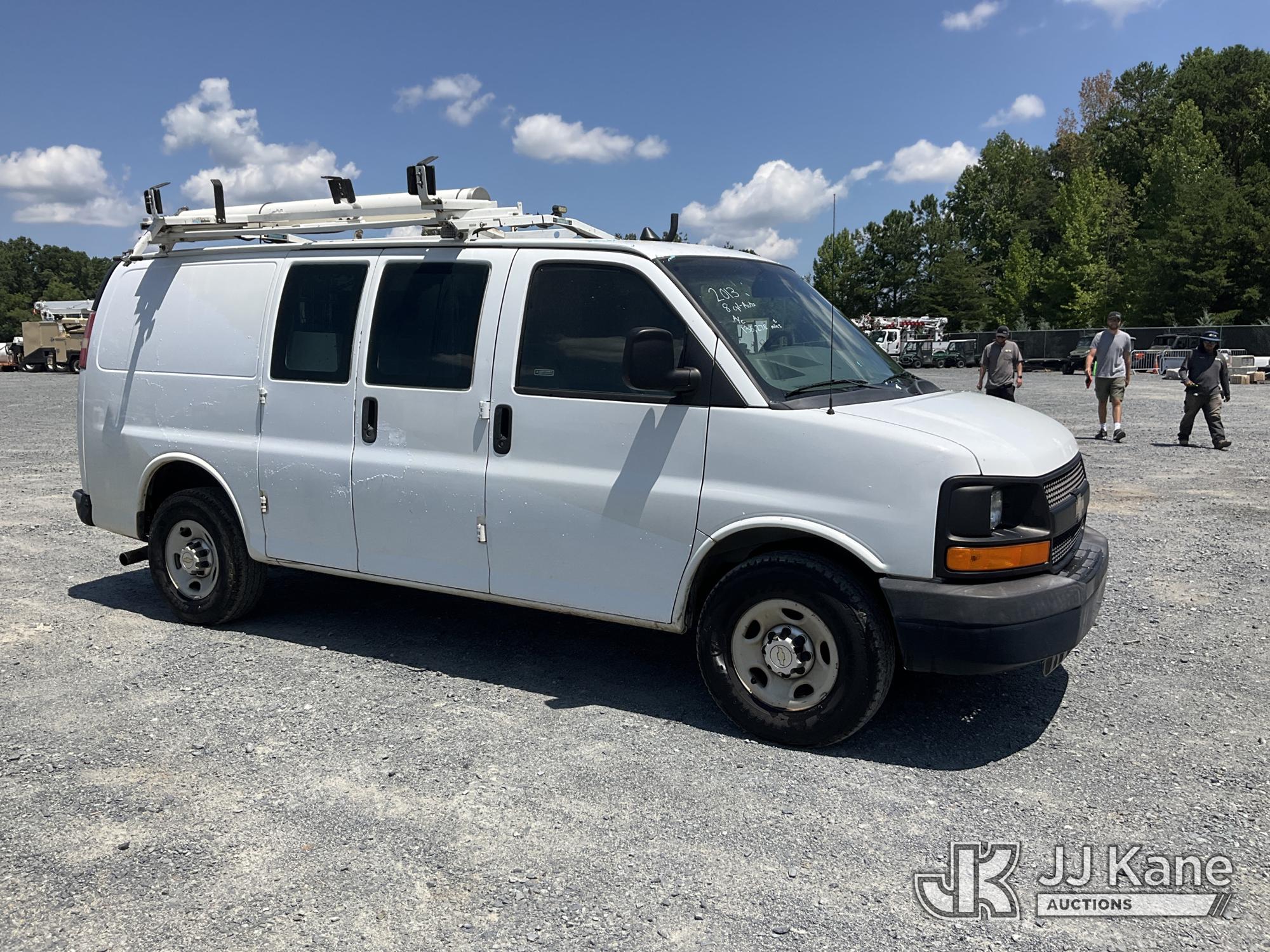 2013 Chevrolet EXPRESS 2500