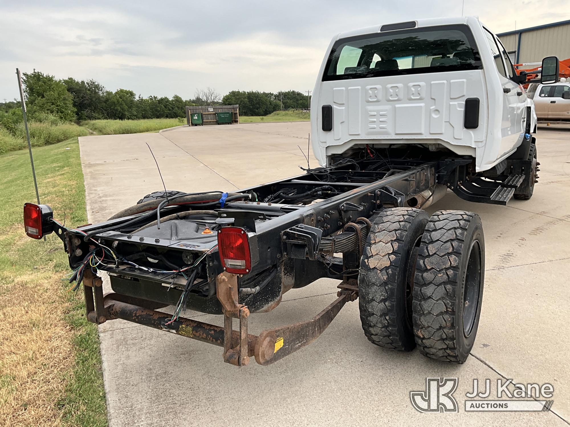 2021 Chevrolet Silverado 6500HD 4X4