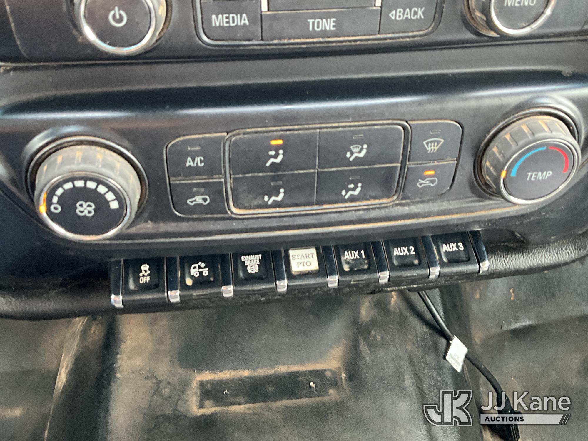 2021 Chevrolet Silverado 6500HD 4X4
