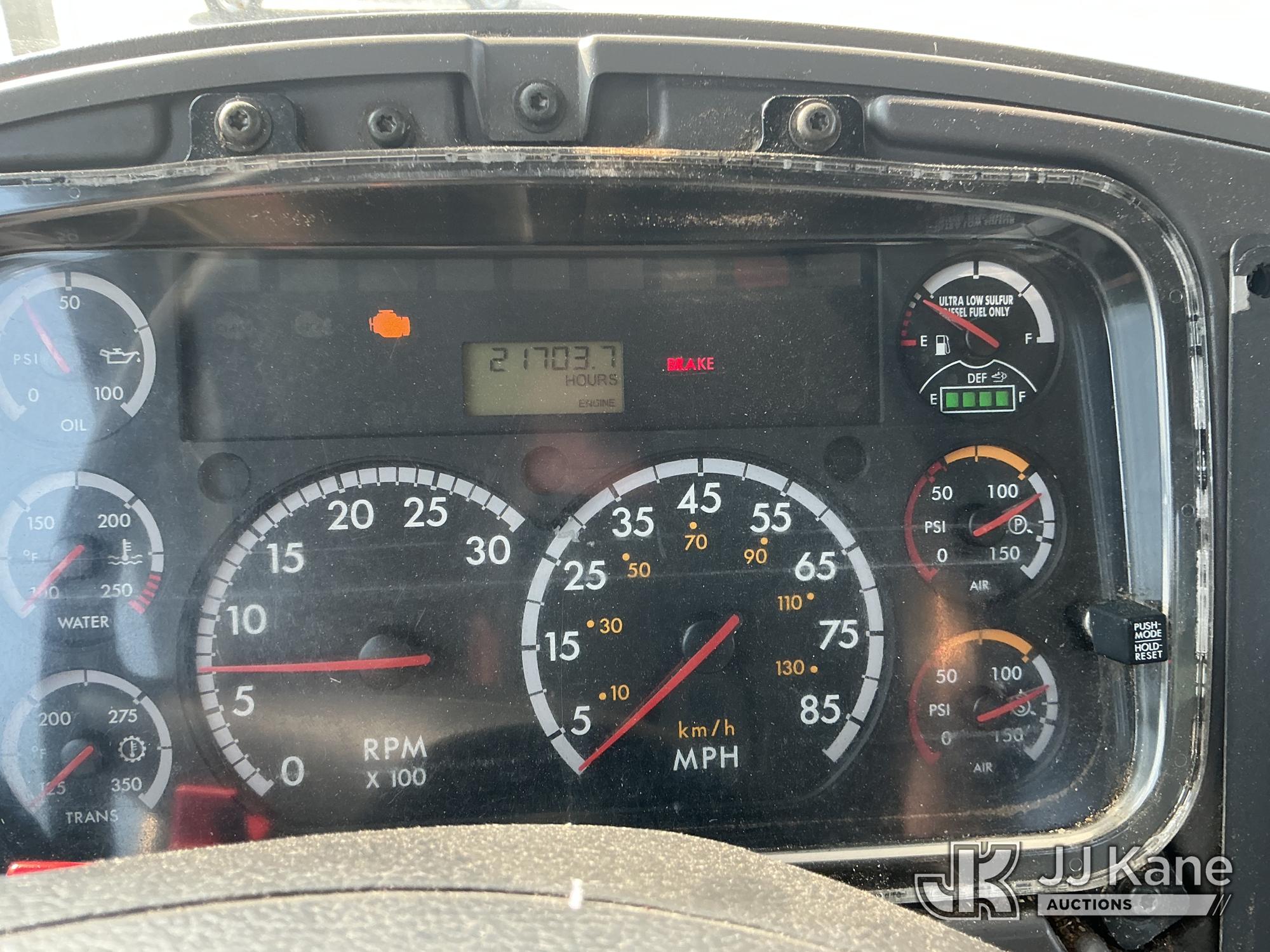 2015 Freightliner M2 106