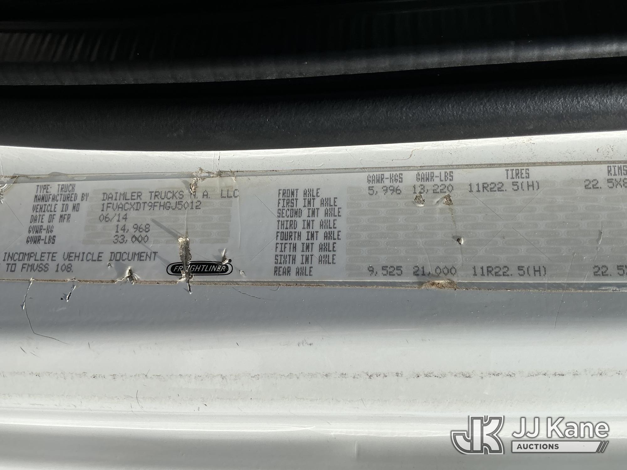 2015 Freightliner M2 106