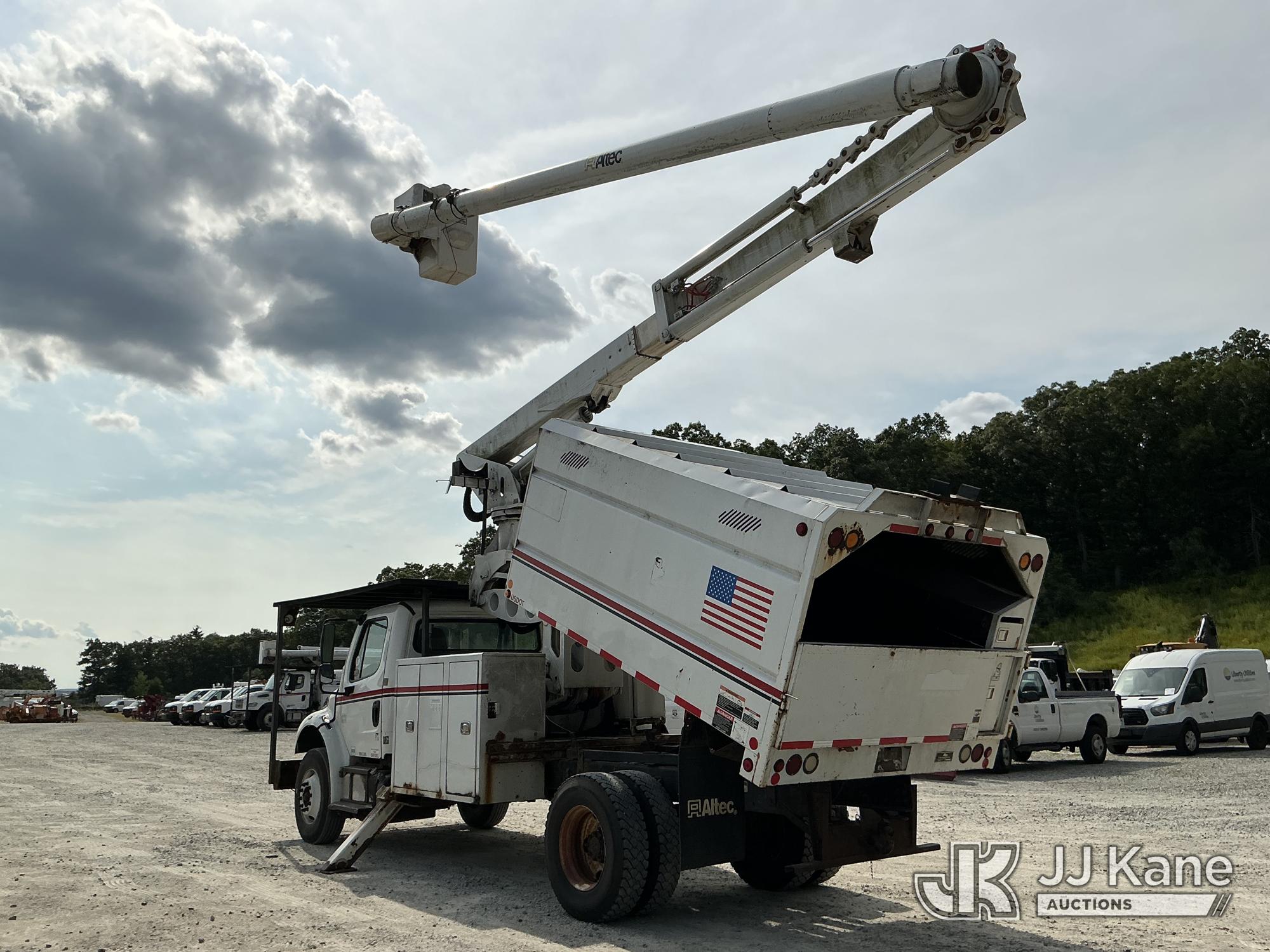 2015 Freightliner M2 106