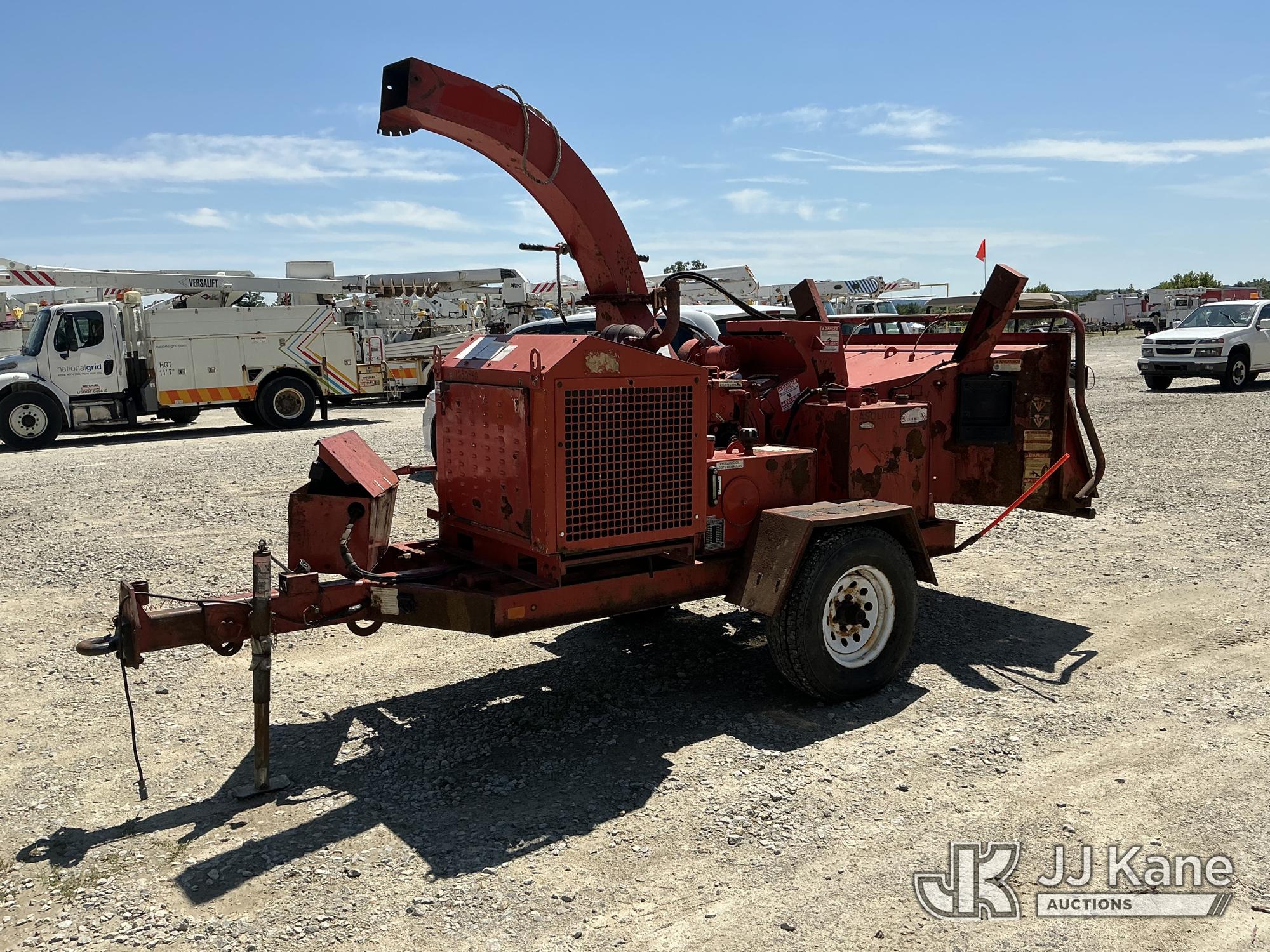 2018 Morbark Beever M12RX Chipper (12in Drum), trailer mtd