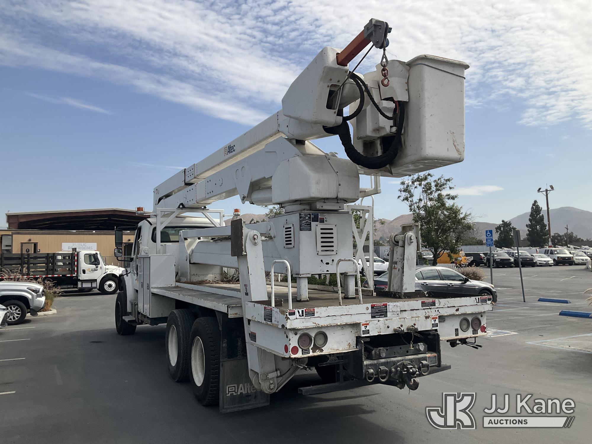 2020 Freightliner M2 106 MEDIUM DUTY