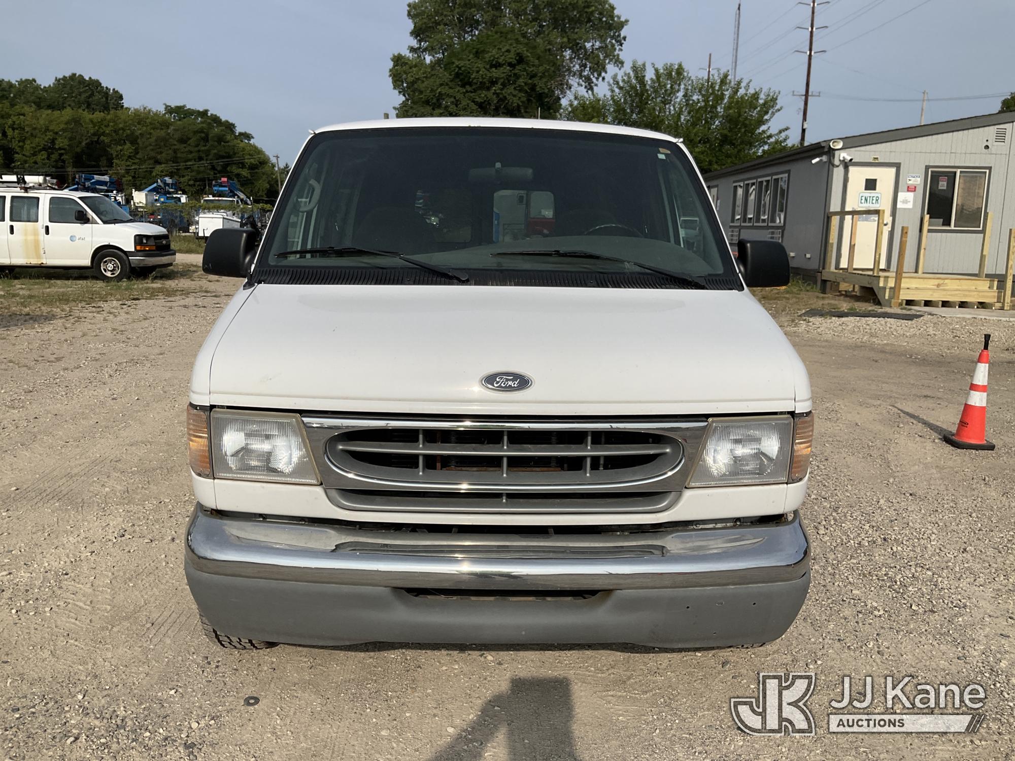 2001 Ford ECONOLINE