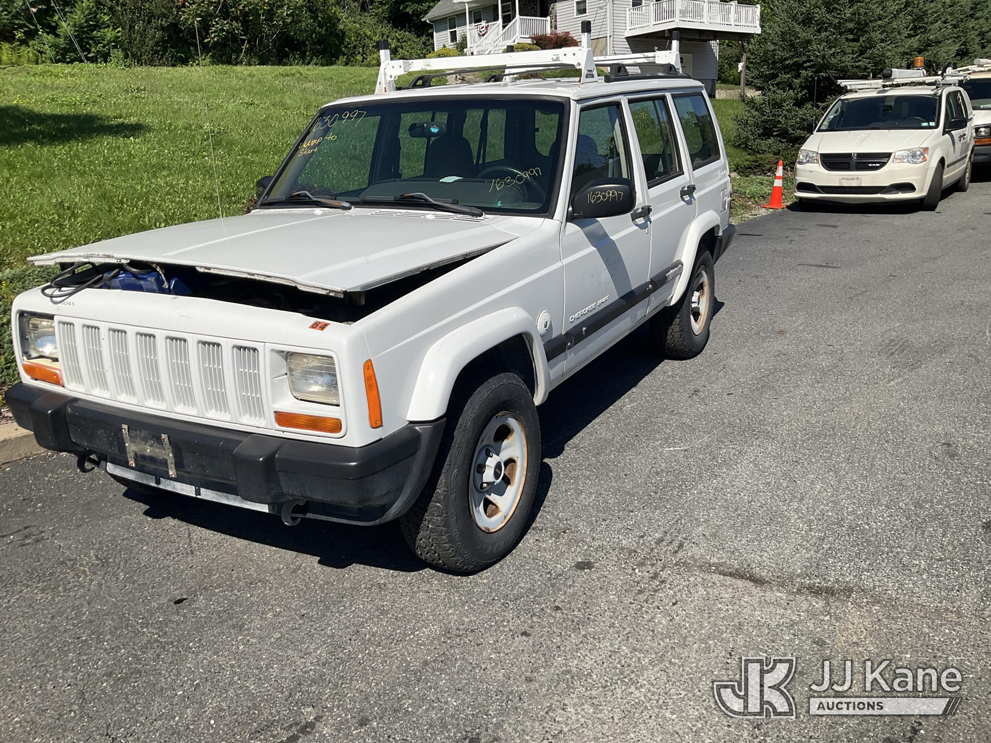 Photo of 2001 Jeep Cherokee 4x4