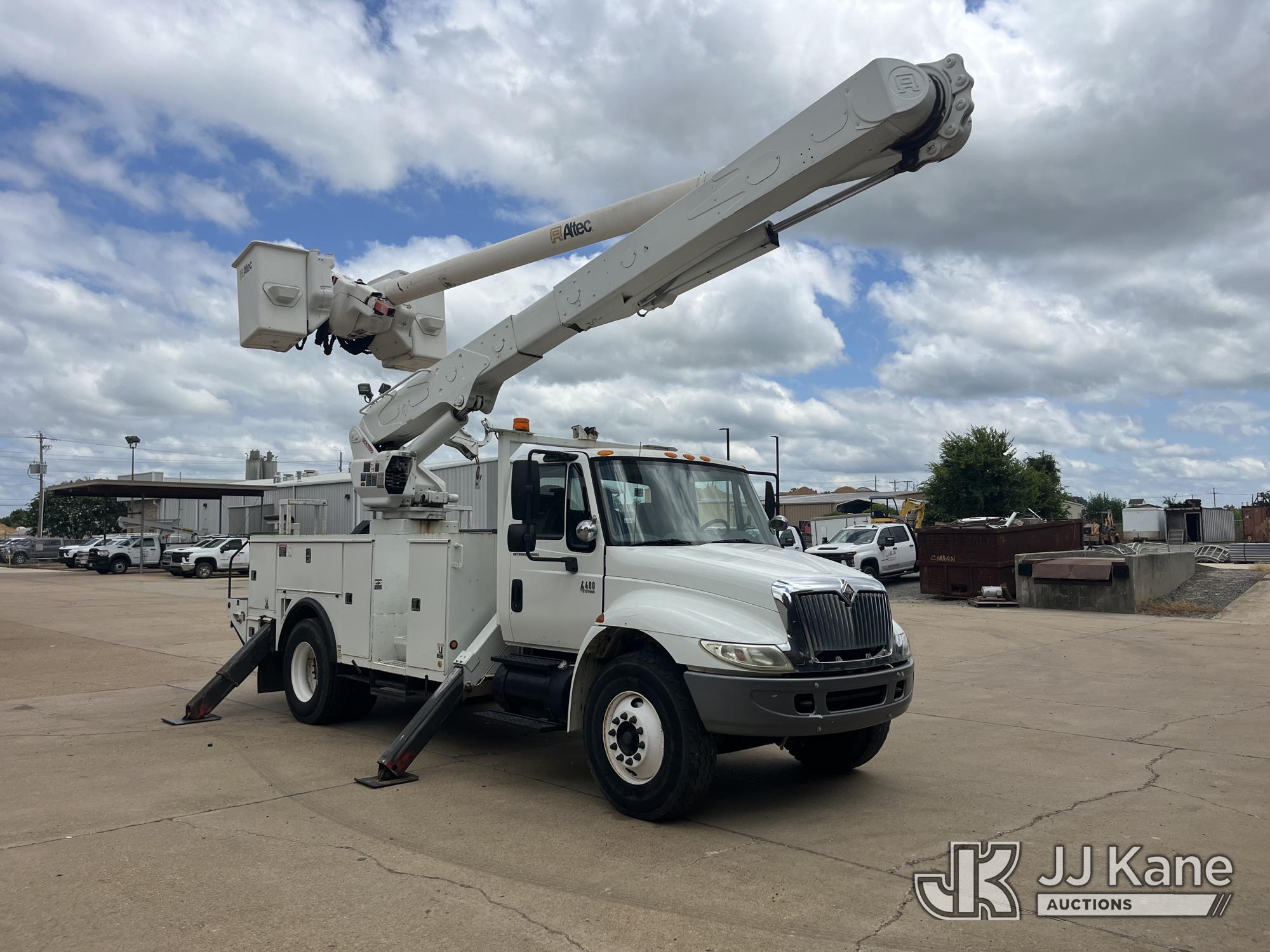 2004 International 4400